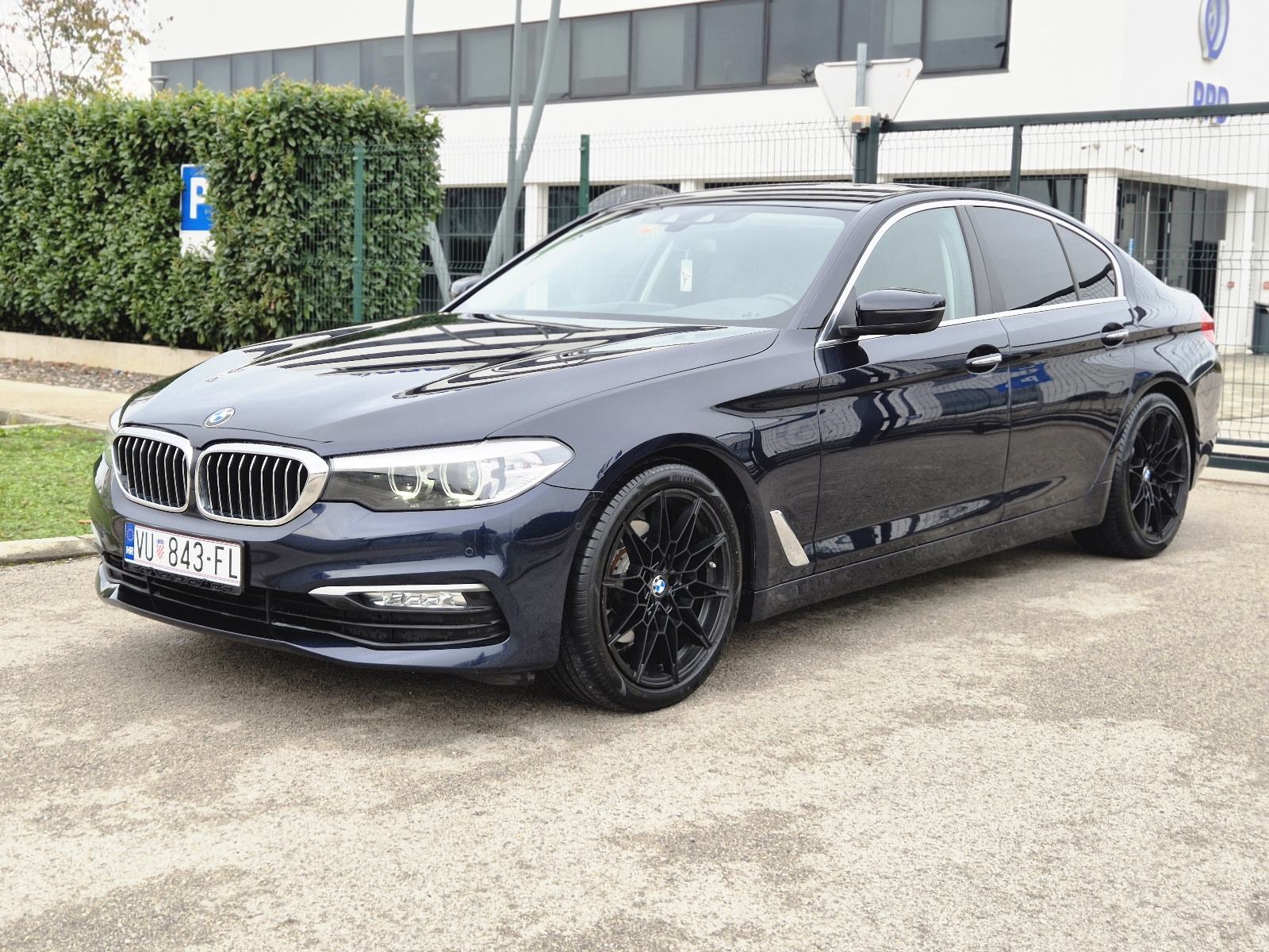 BMW 520d EfficientDynamics 2018 • TOP STANJE • Odlična oprema •, pogled izvana - slika 3