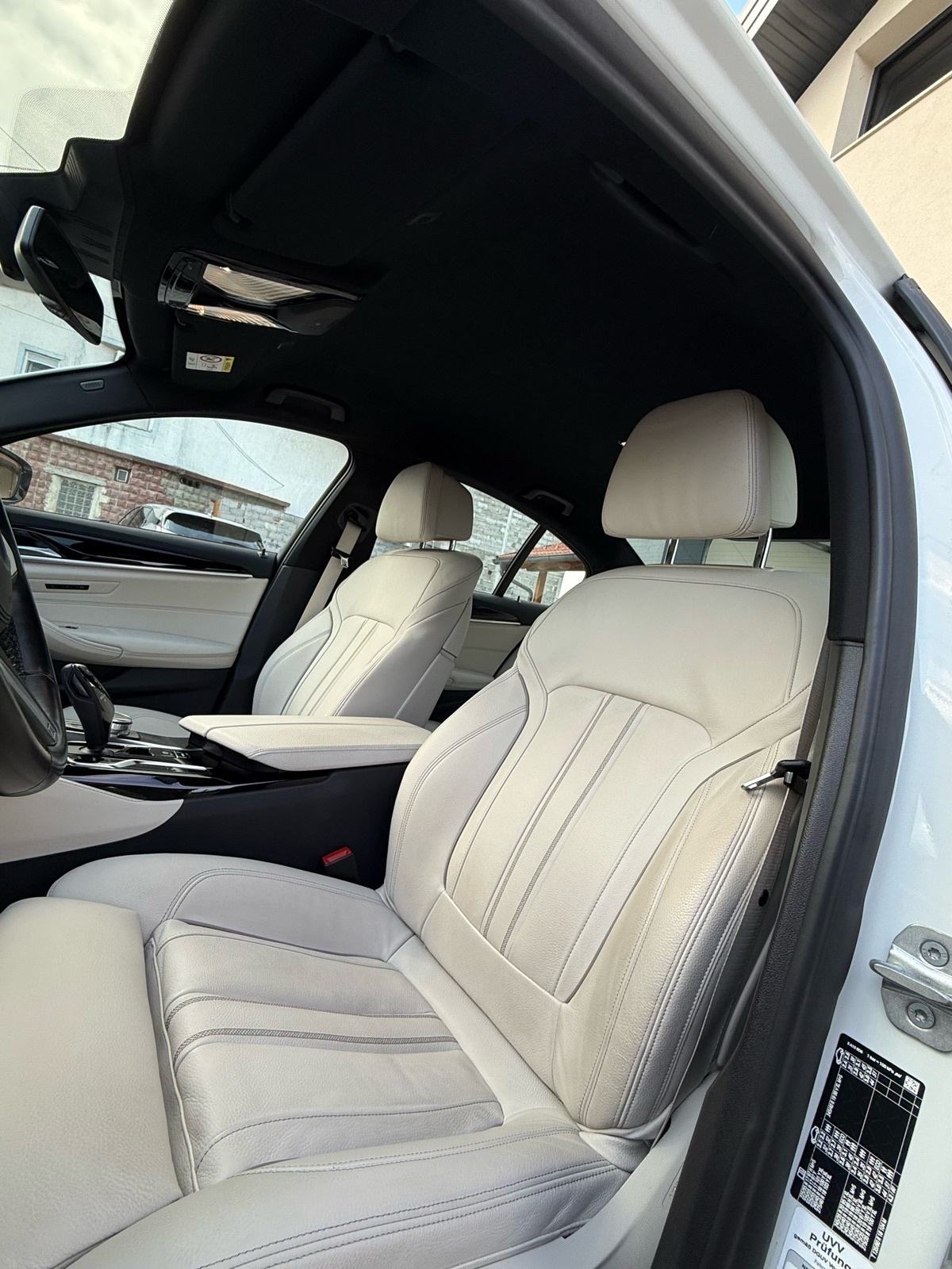 BMW 520d M-Paket #LED #KAMERA #SA PDV-om, fotografija 19