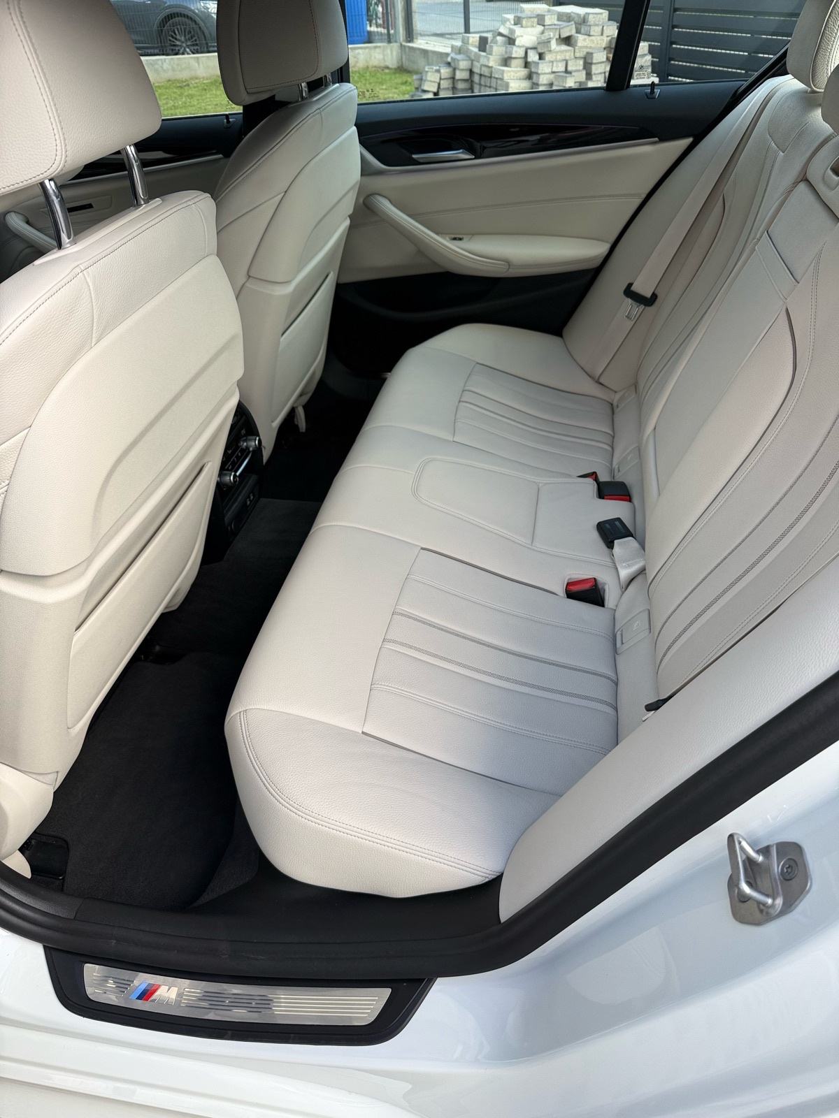 BMW 520d M-Paket #LED #KAMERA #SA PDV-om, fotografija 13