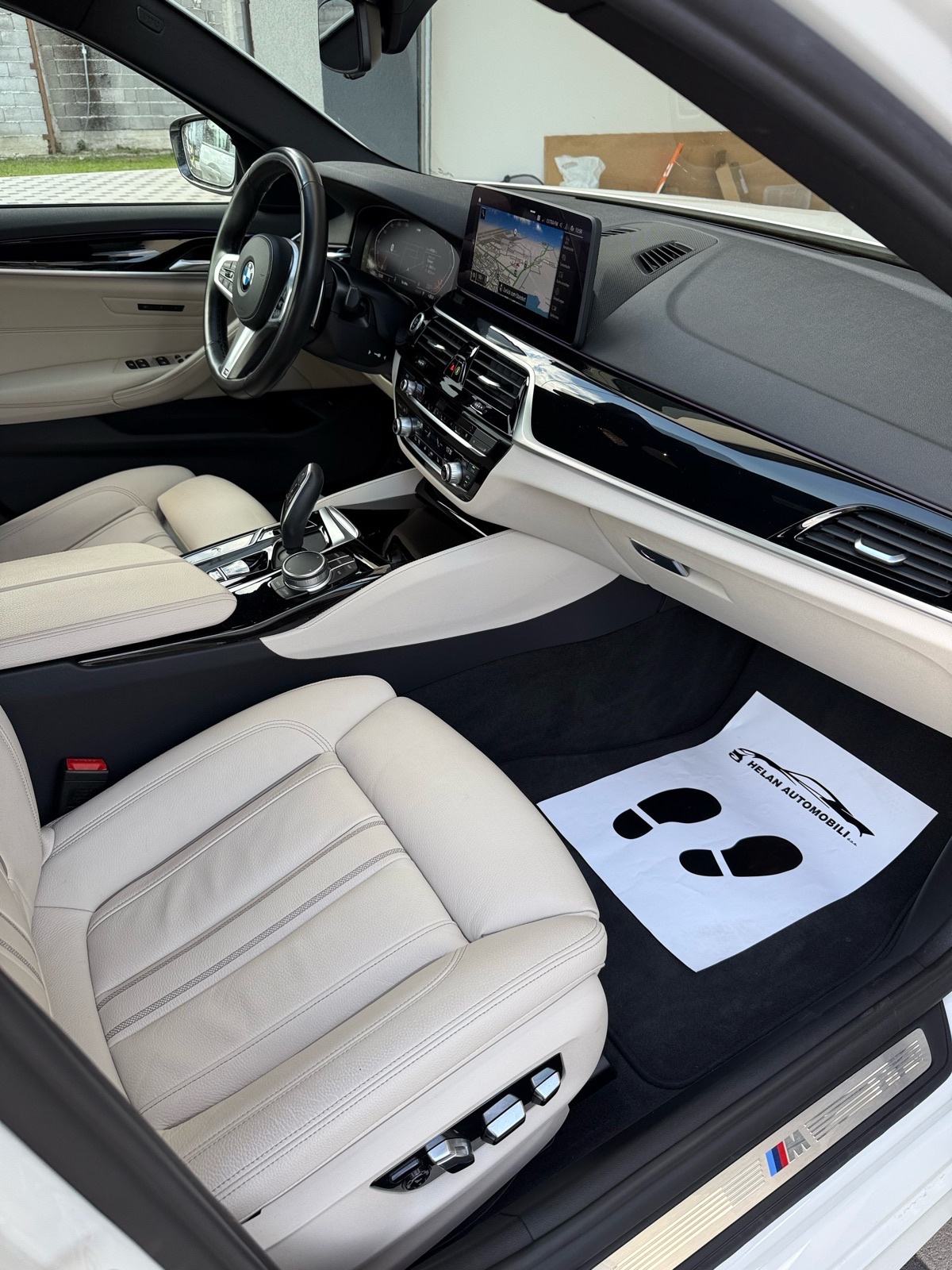 BMW 520d M-Paket #LED #KAMERA #SA PDV-om, fotografija 11