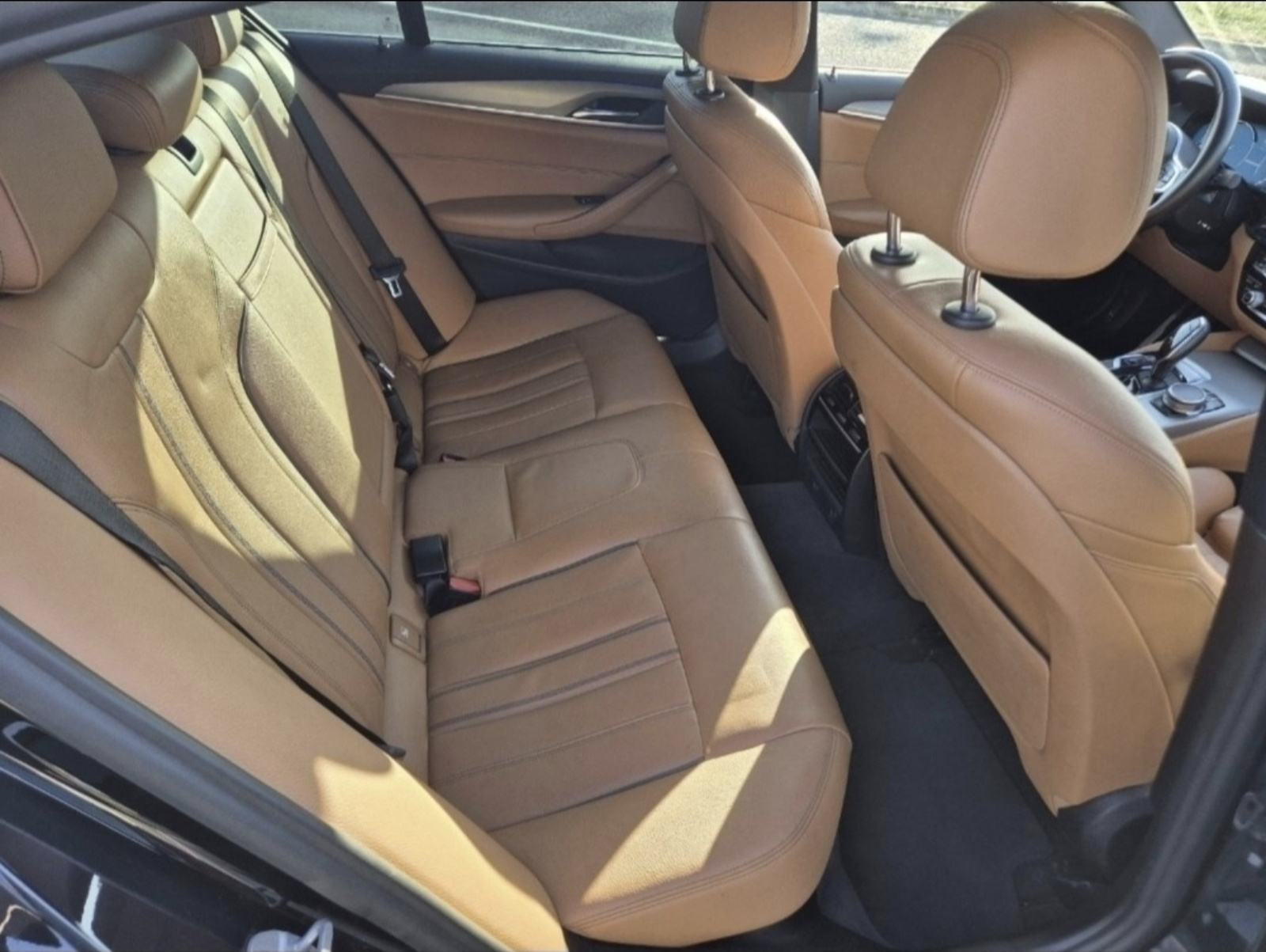 BMW 520d M-paket ŠIBER, KONJAK KOŽA, LED, KAMERA, PDV uračunat..., fotografija 12