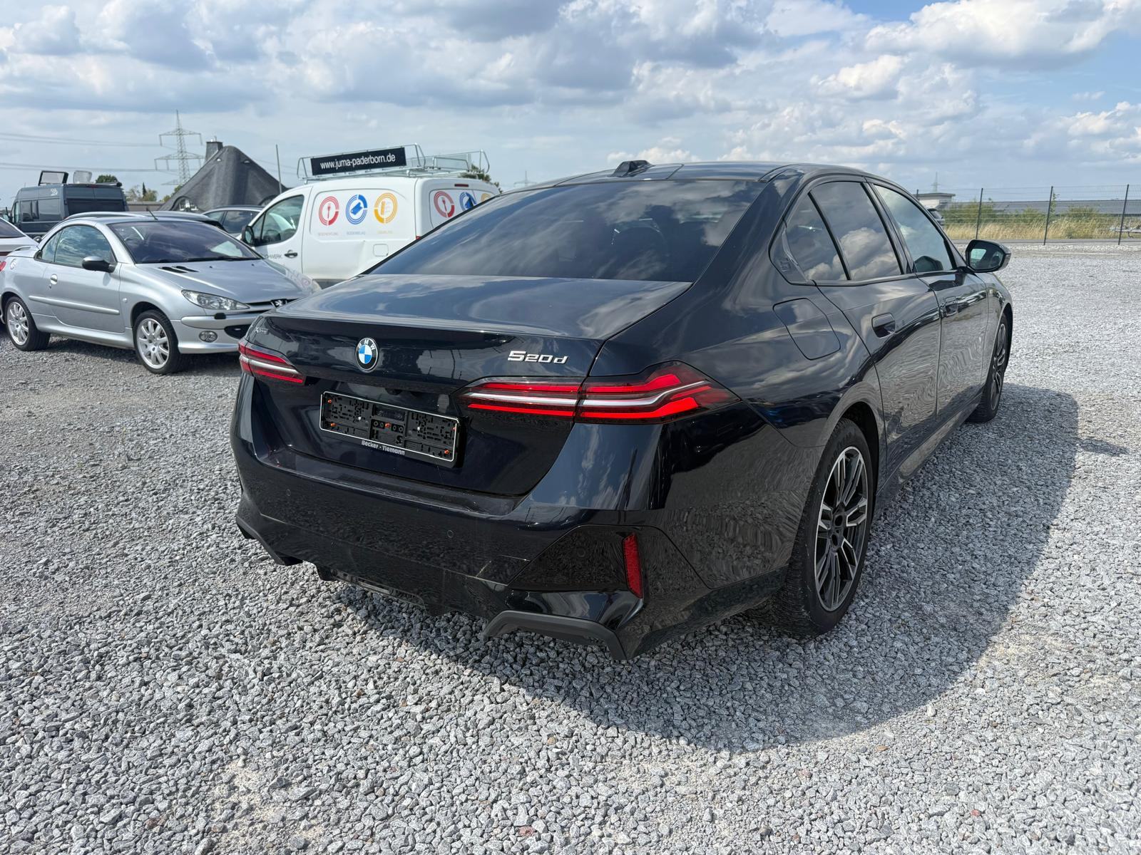 BMW 520d M pro paket! 2025 g!! Panorama ! 49000 e! Moguca zamjena, fotografija 5
