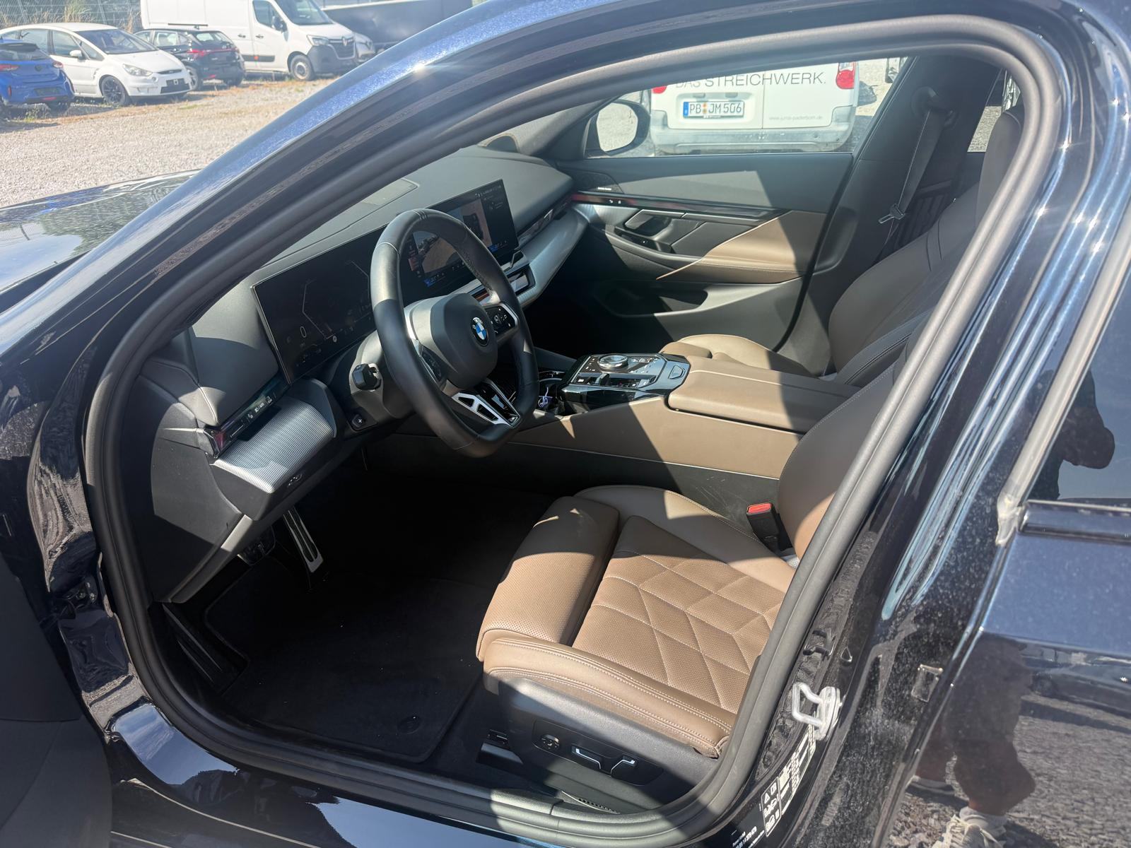 BMW 520d x drive M pro paket! Panorama ! 480000 e ! Moguca zamjena, fotografija 8