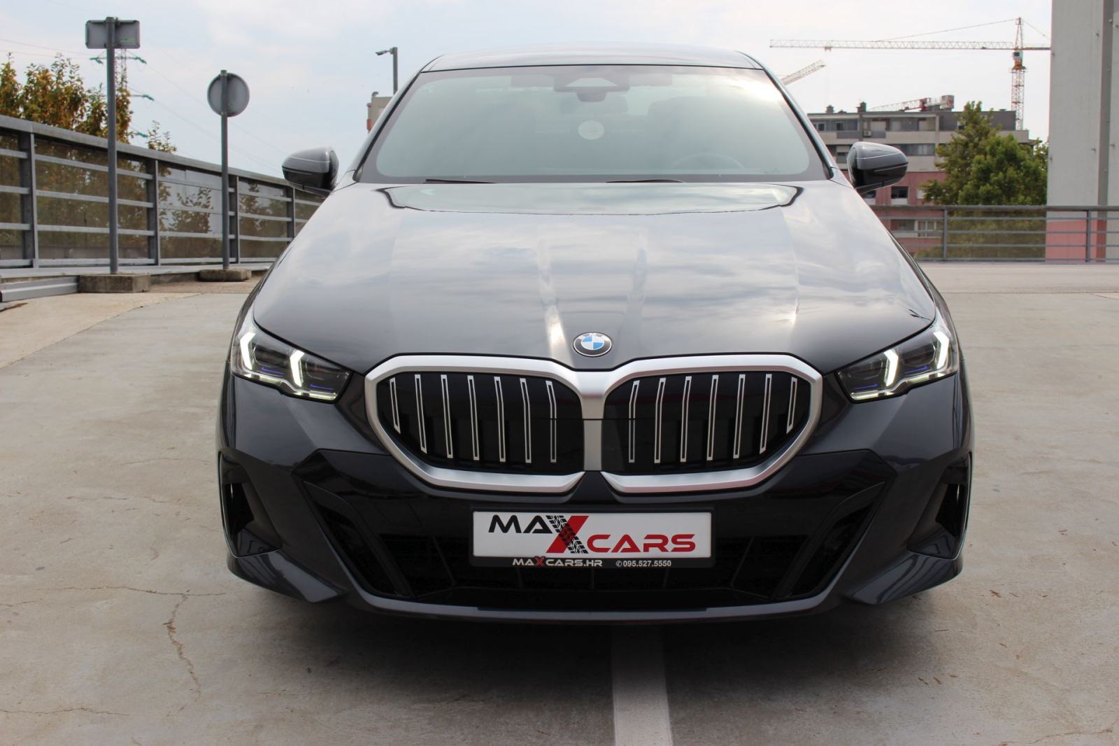 BMW 520d M-sport•Novi model•Virtual Cock.•Gr.sjed.•PDV•14000km•2025 g., fotografija 12
