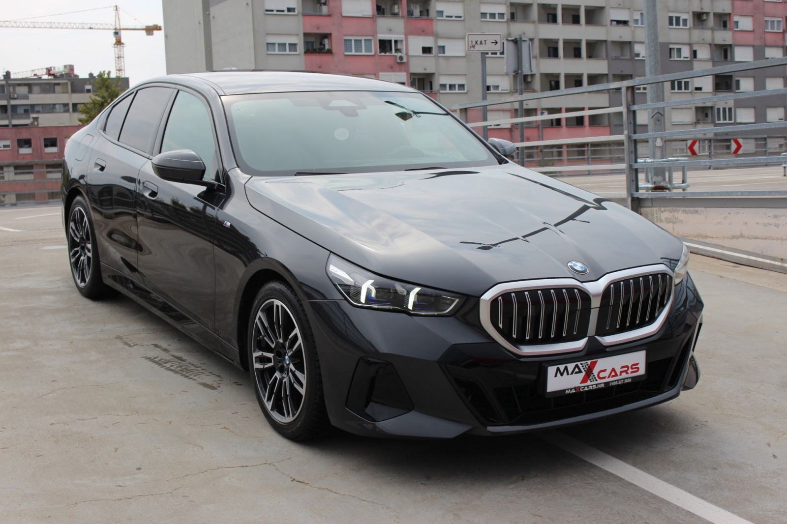 BMW 520d M-sport•Novi model•Virtual Cock.•Gr.sjed.•PDV•14000km•2025 g., fotografija 14