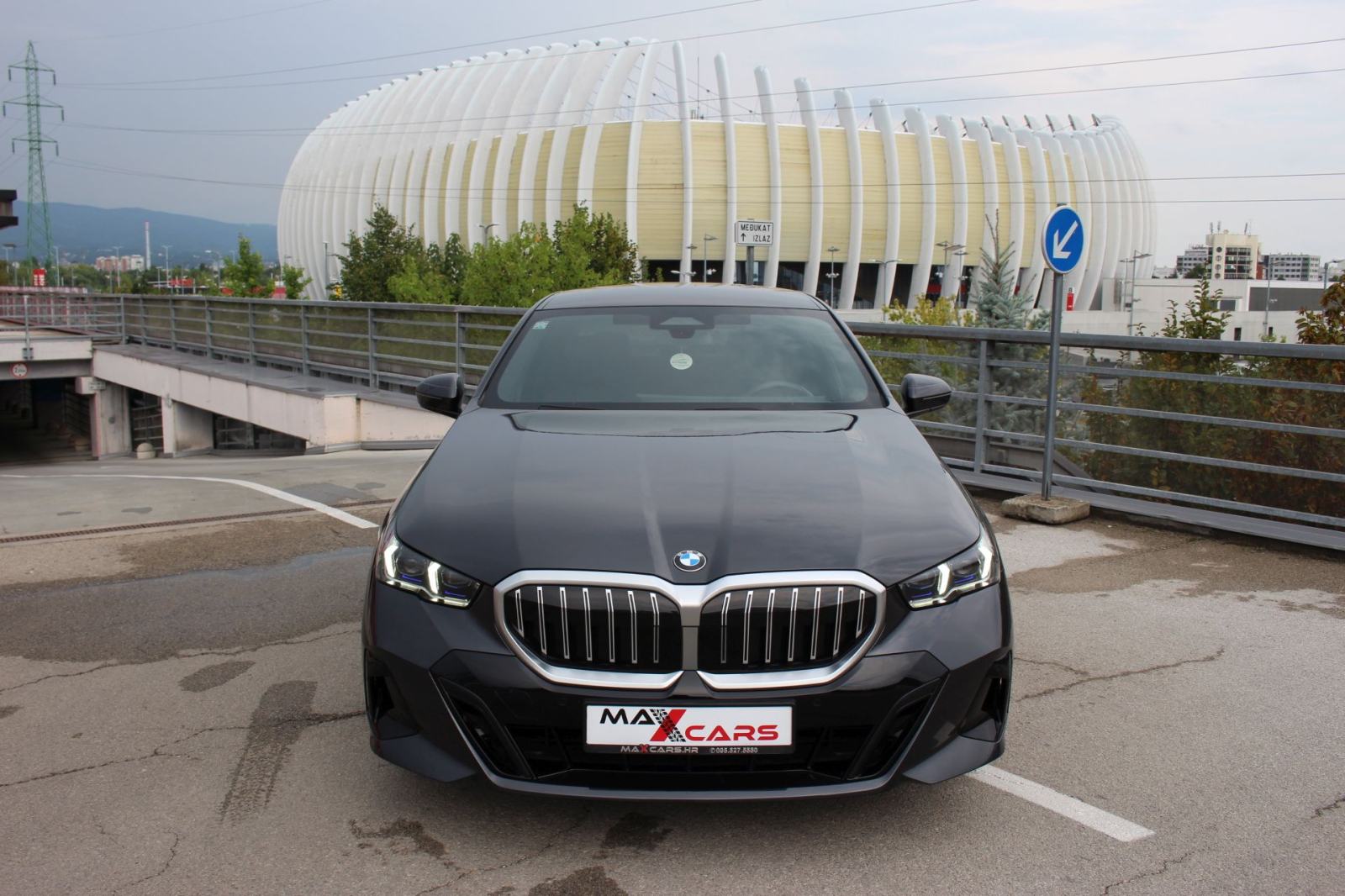 BMW 520d M-sport•Novi model•Virtual Cock.•Gr.sjed.•PDV•14000km•2025 g., fotografija 7