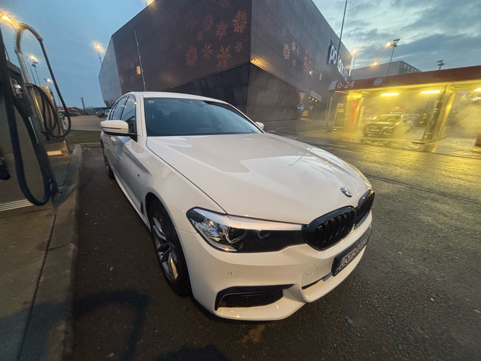 BMW 520d M Sport, fotografija 6