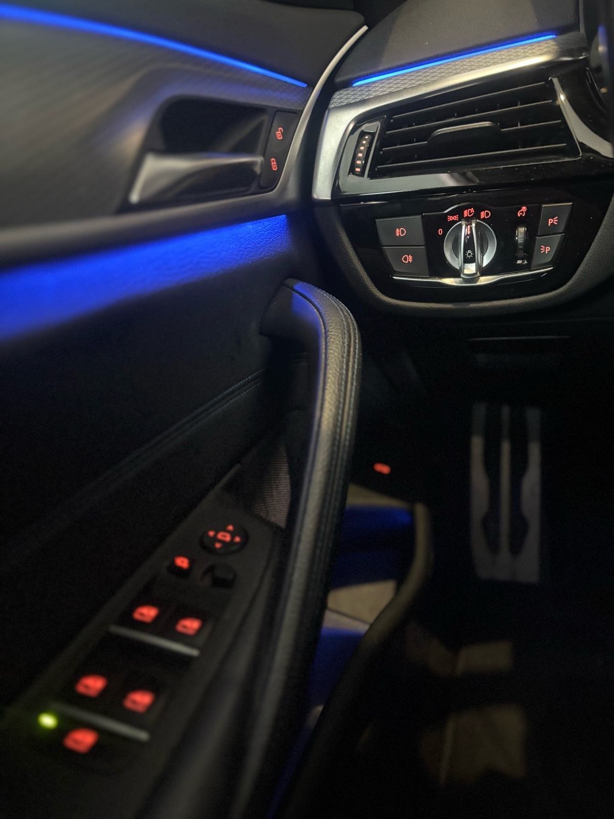BMW 520d M Sport, fotografija 13