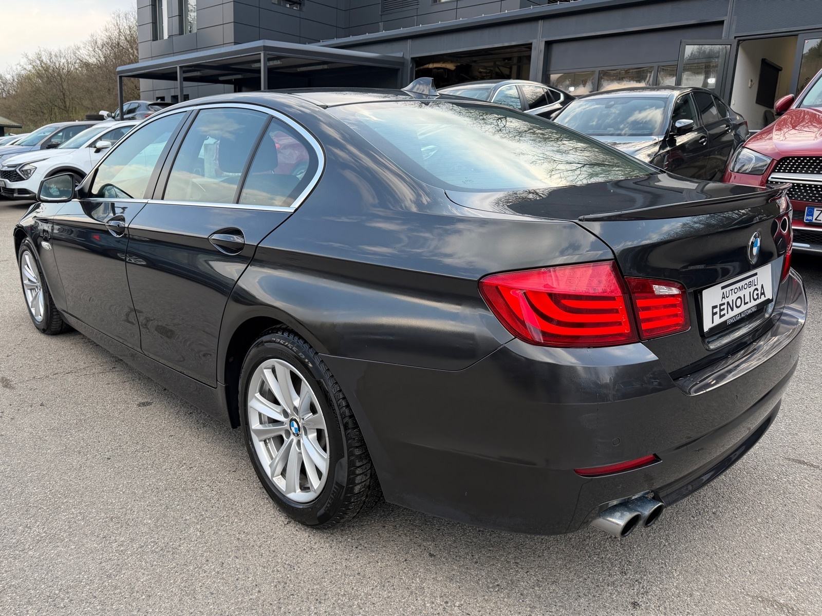 BMW 520D,NAVIGACIJA,PDC,TEMPOMAT,ALU FELGE,REGISTRIRAN DO 09./2026.!, fotografija 4