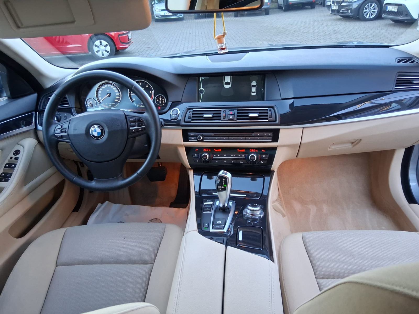 BMW 520d - PROFI NAVI- SERVISNA KNJIGA - ORIGINALNO STANJE - GARANCIJA, fotografija 15
