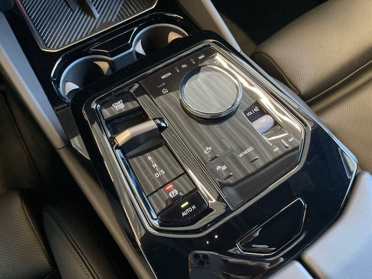 BMW 520d, fotografija 11