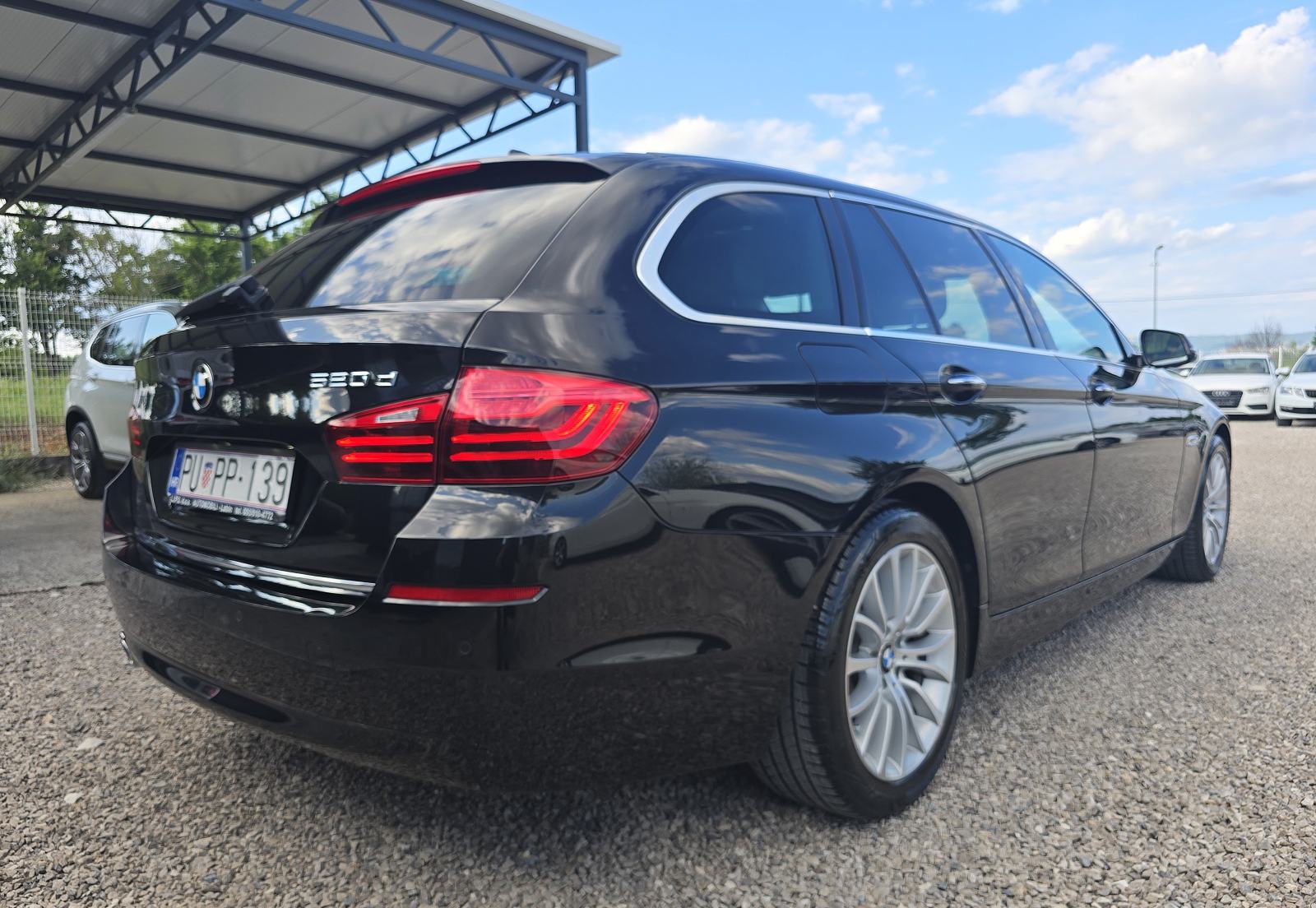 BMW 520d SW automatik LUXURY od 1. Vlasnika, servisna, KAO NOV !!!, fotografija 6
