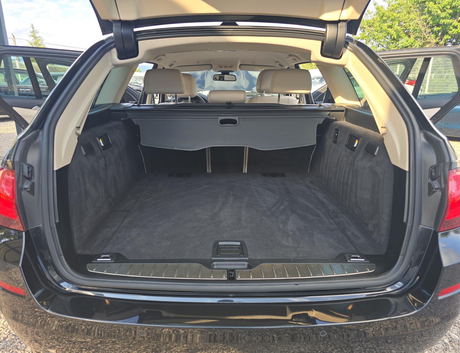 BMW 520d SW automatik LUXURY od 1. Vlasnika, servisna, KAO NOV !!!, fotografija 12