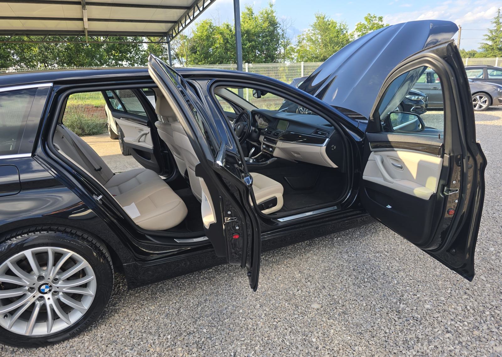 BMW 520d SW automatik LUXURY od 1. Vlasnika, servisna, KAO NOV !!!, fotografija 13