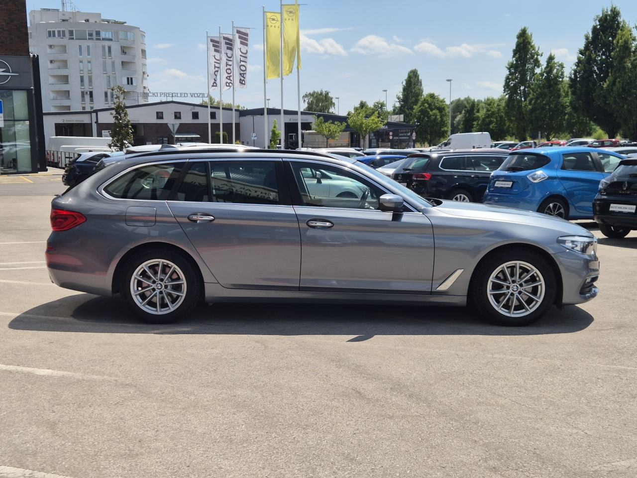 BMW 520d Touring AUTOMATIK *140 KW* ALU NAVI KAMERA, fotografija 5