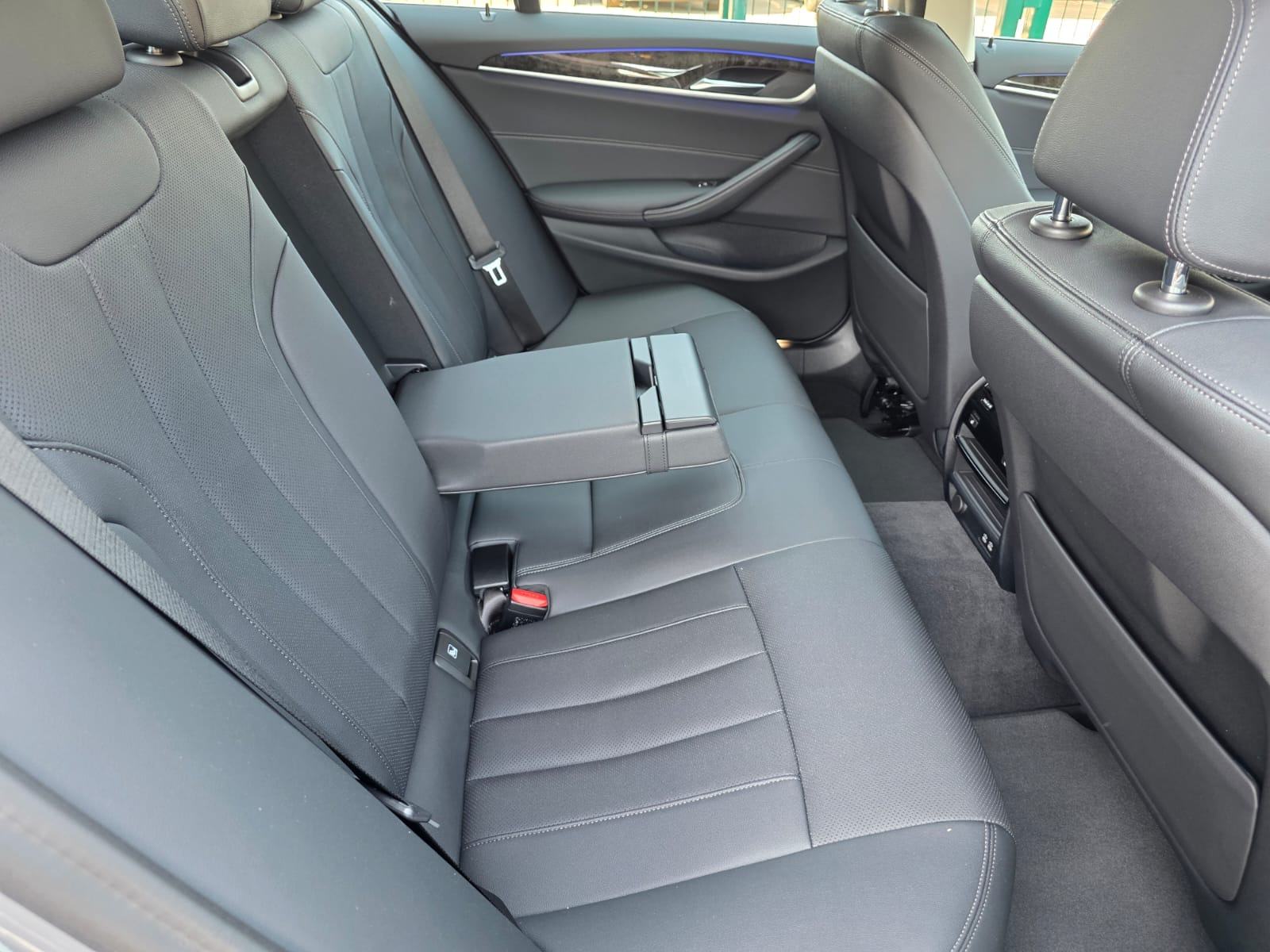 BMW 520d xDrive AUTOMATIK °VIRTUAL°KOŽA°KAMERA°GRIJANJE SJ°LEASING°, fotografija 12