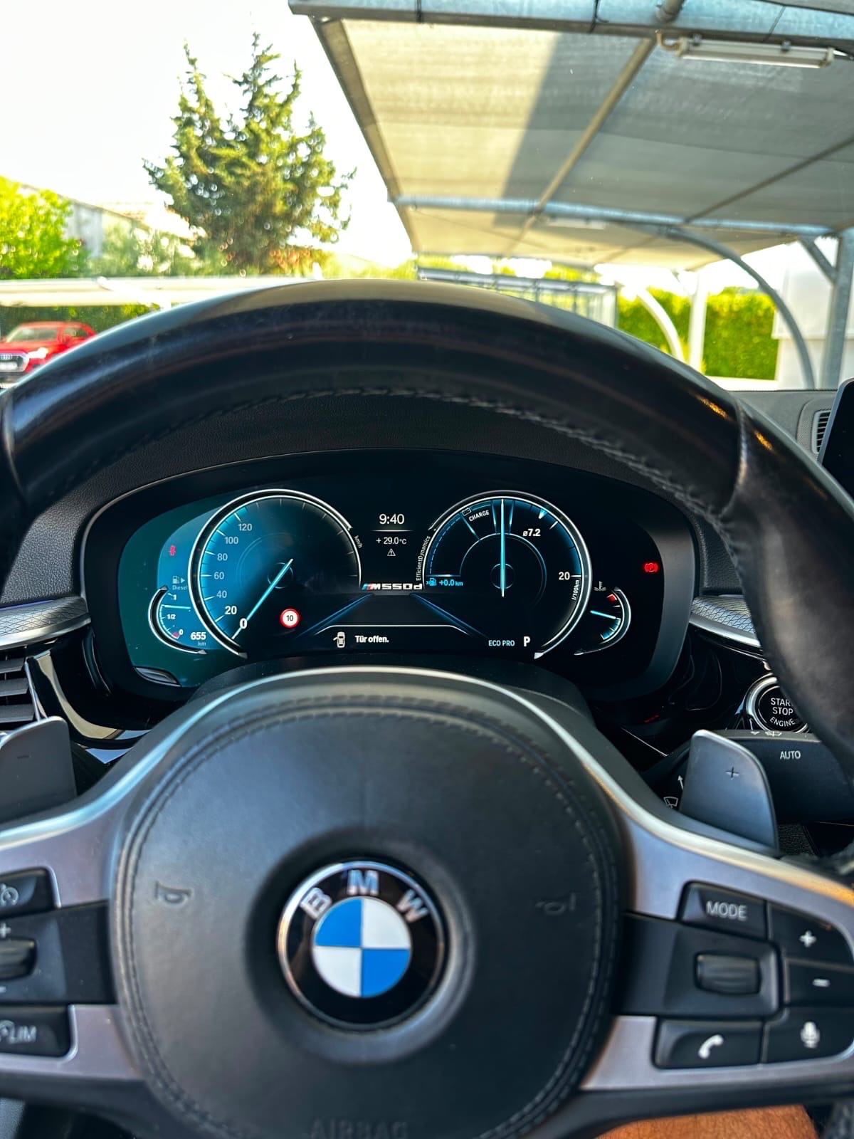 BMW 520d xdrive M-paket, fotografija 14