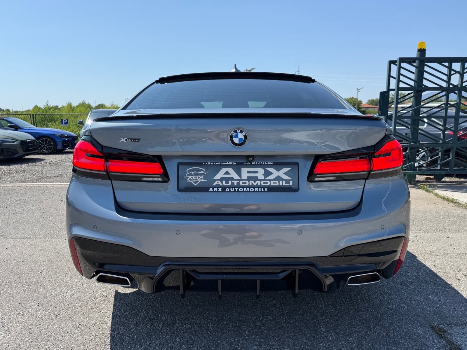 BMW 520d xDrive M-PAKET °VIRTUAL°ŠIBER°KAMERA-360°HEAD-UP°LEASING°, fotografija 7