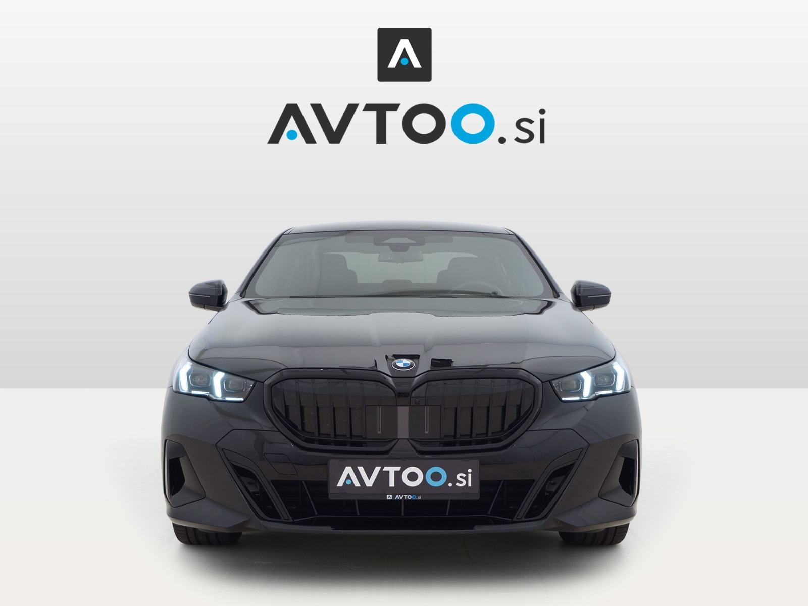BMW 520d xDrive M Sport | Cjena uključuje troškove uvoza, fotografija 2