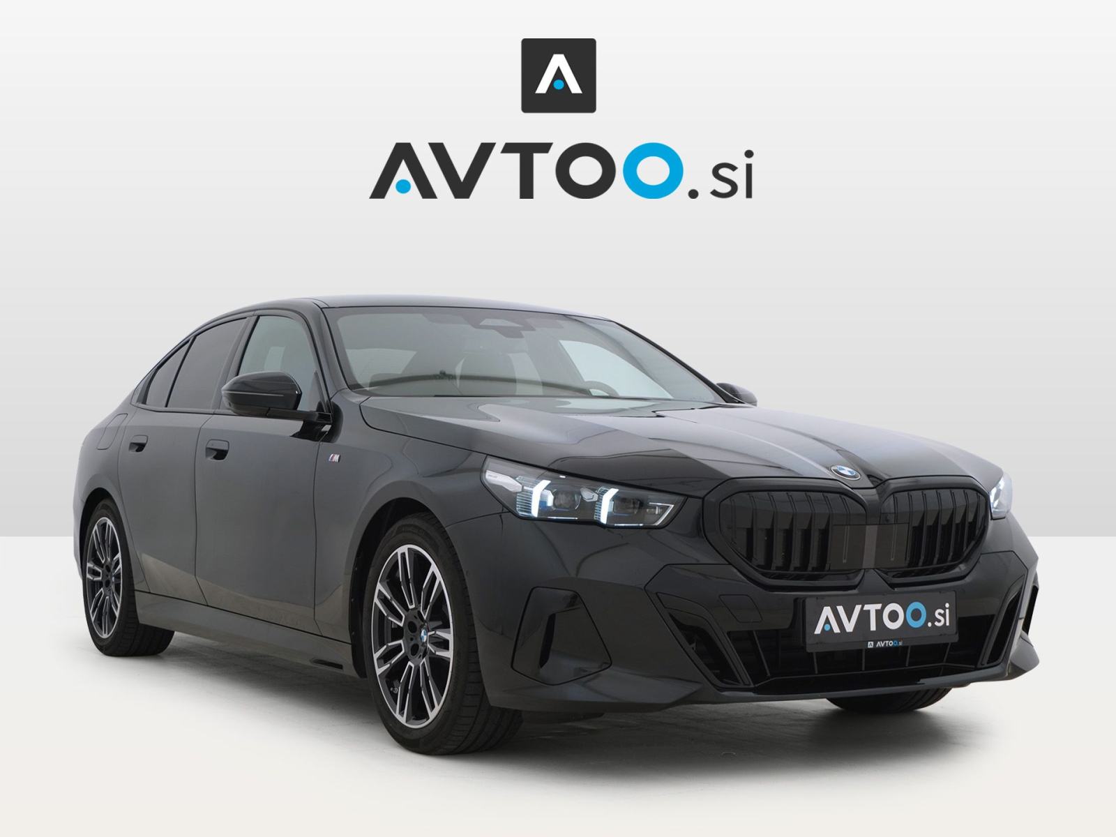 BMW 520d xDrive M Sport | Cjena uključuje troškove uvoza, fotografija 3