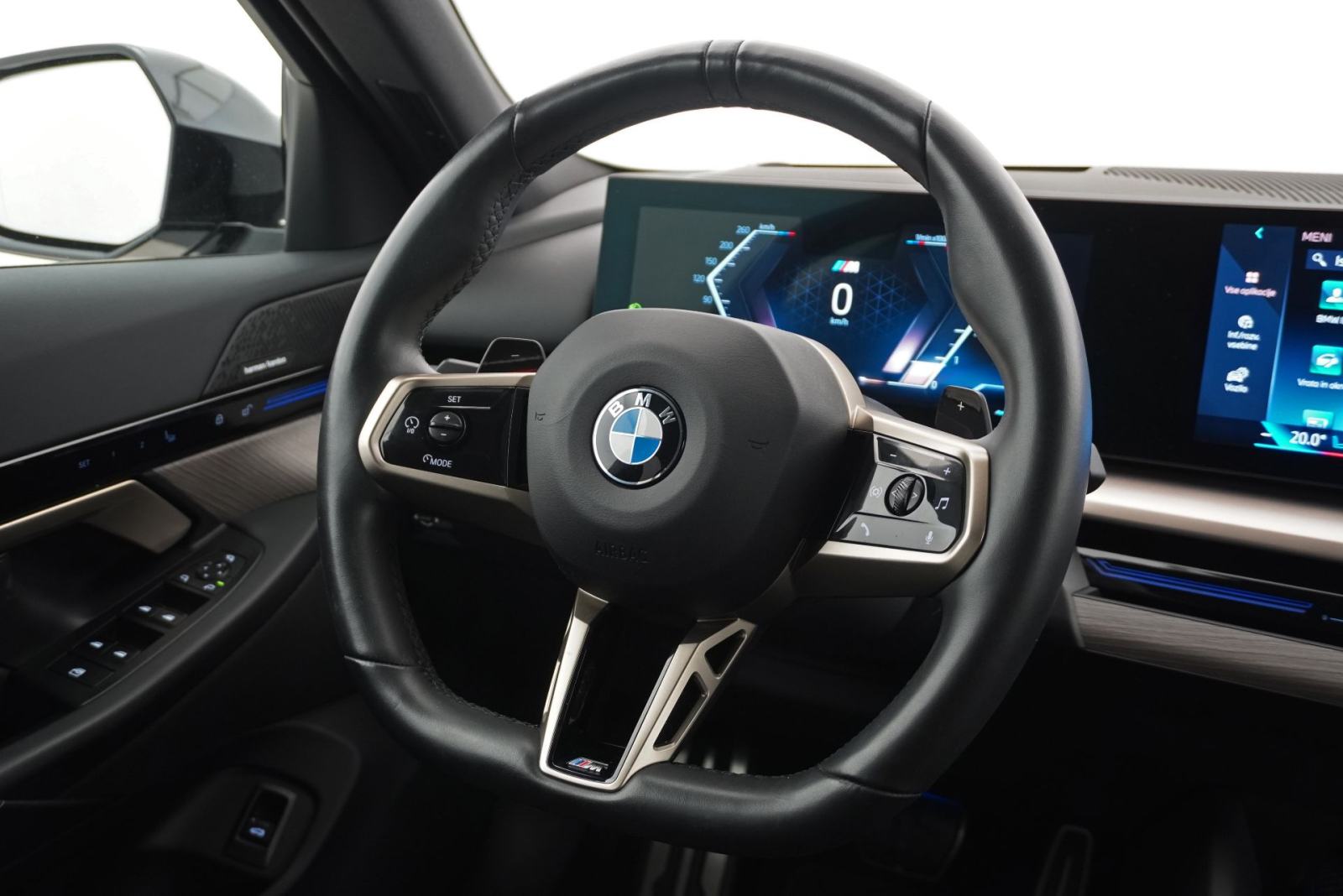 BMW 520d xDrive M Sport | Cjena uključuje troškove uvoza, fotografija 14