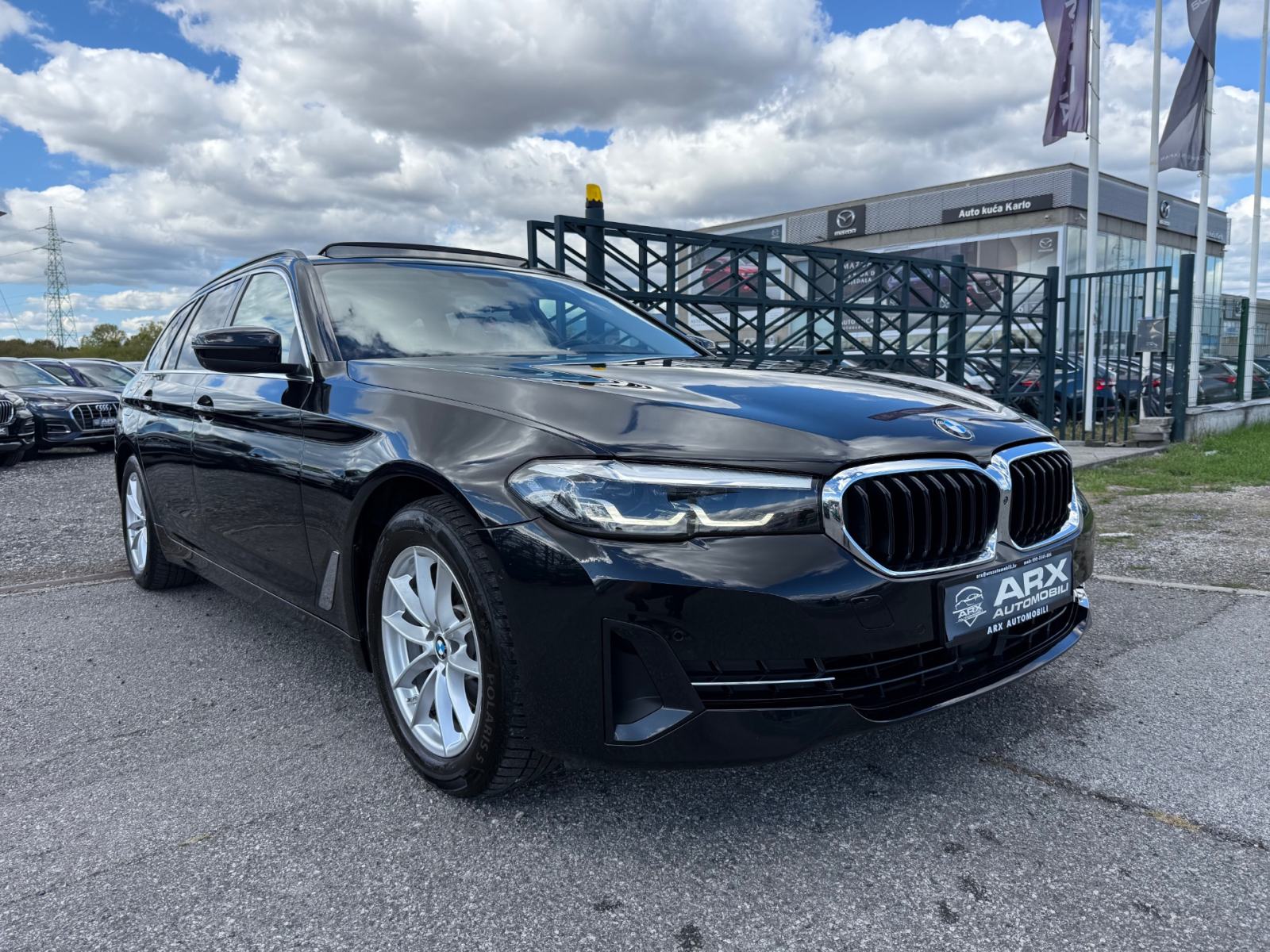 BMW 520d xDrive °NAVI°EL. PANORAMA°KOŽA°JAMSTVO 12MJ°LEASING BEZ UČEŠĆ, fotografija 1