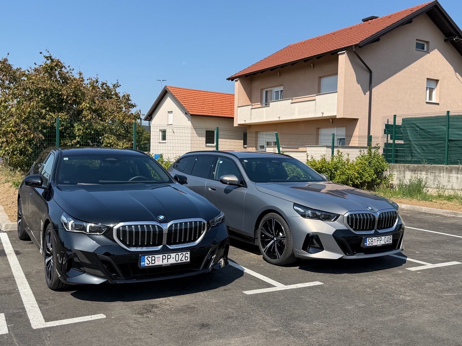 BMW 520d xDrive Touring M Sport, fotografija 1
