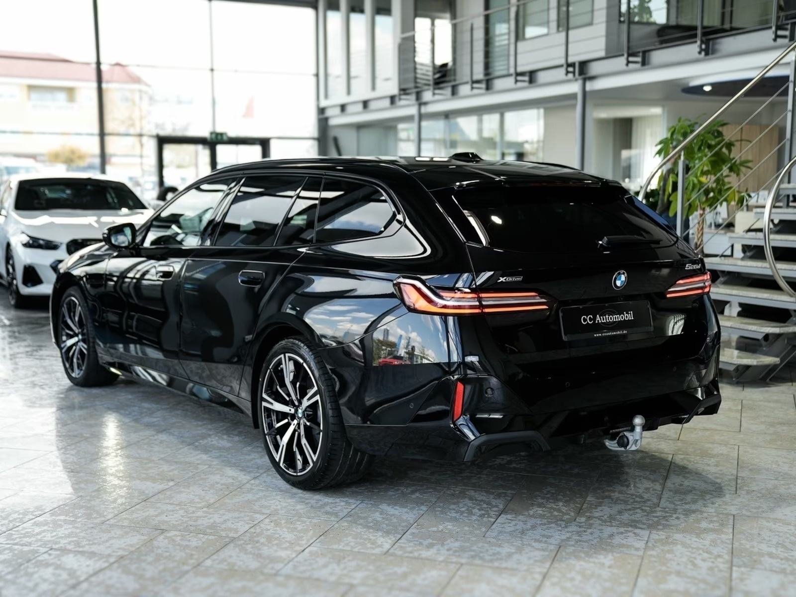 BMW 520d xDrive Touring M Sport, fotografija 5