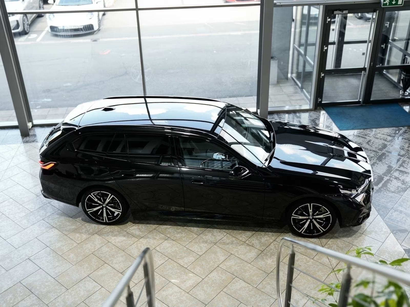 BMW 520d xDrive Touring M Sport, fotografija 14