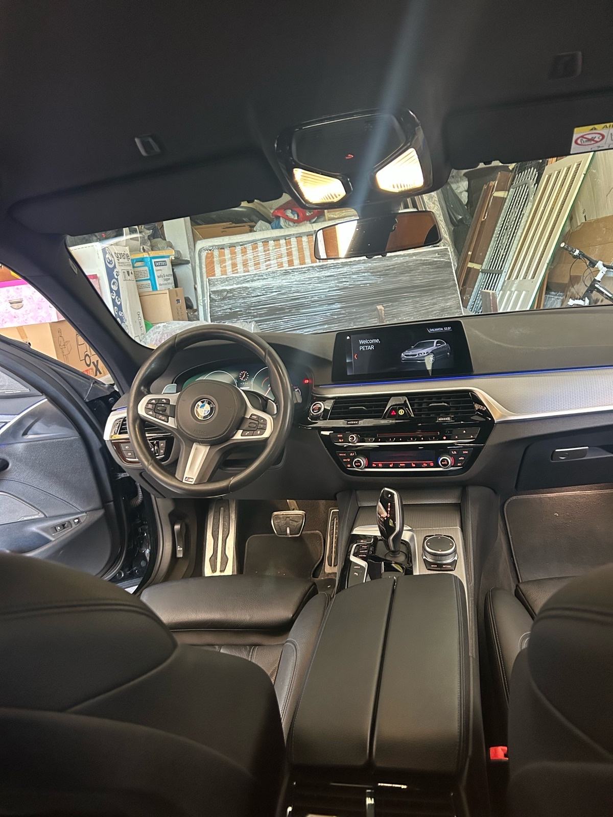BMW 520e Full M-Paket, fotografija 10
