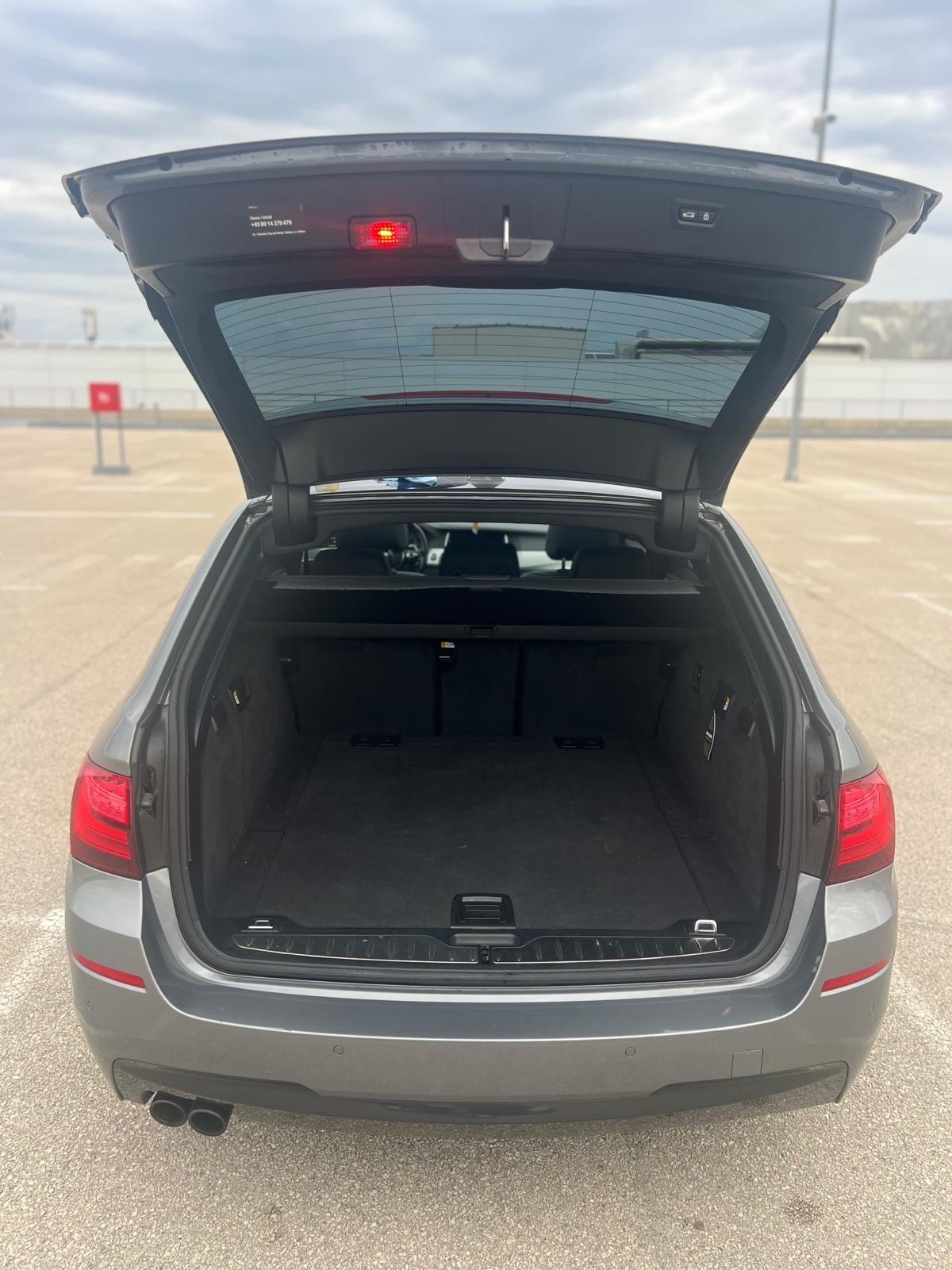 BMW 530d,2015 LCI FULL OPREMA, fotografija 11