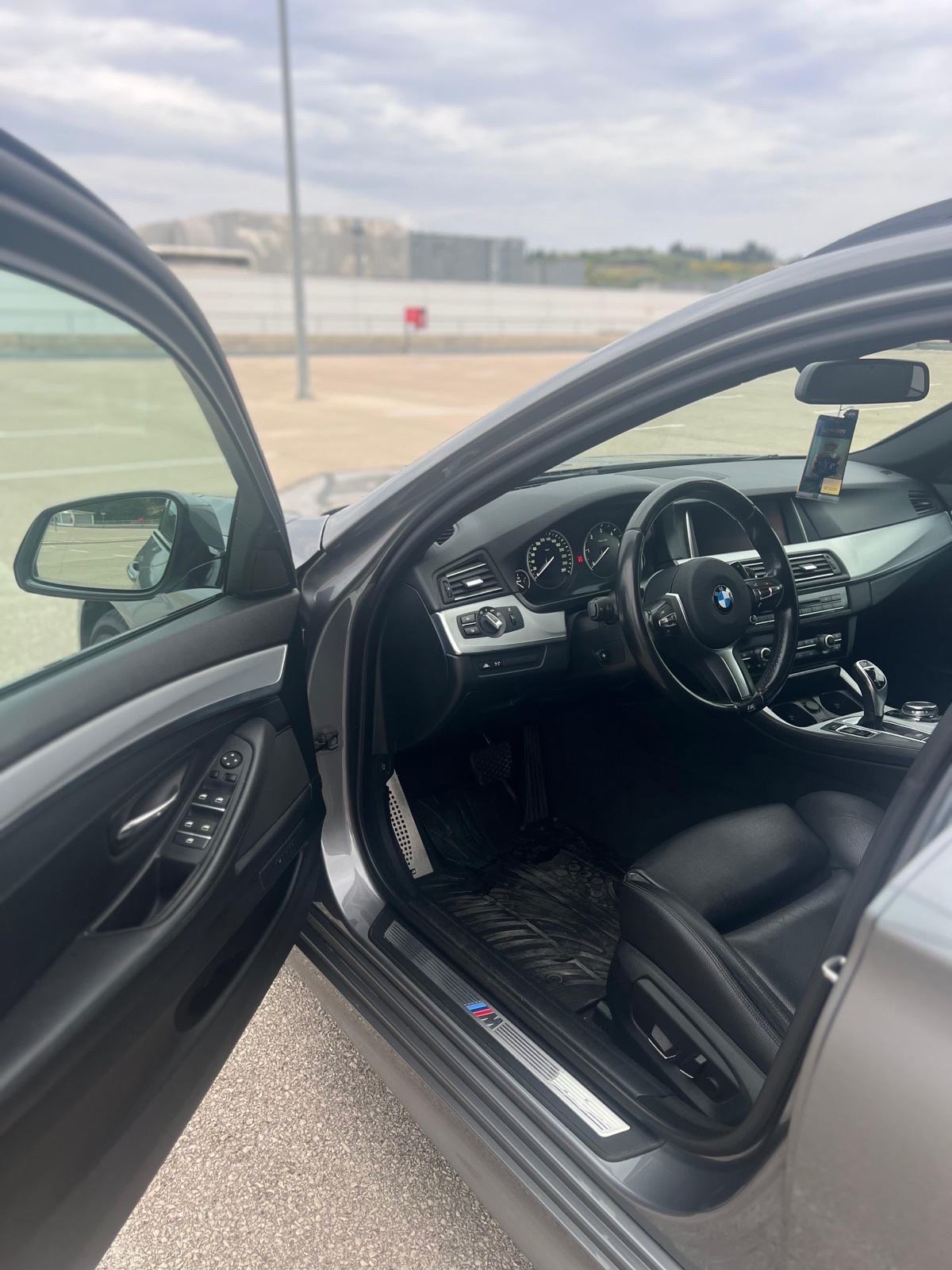 BMW 530d,2015 LCI FULL OPREMA, fotografija 8