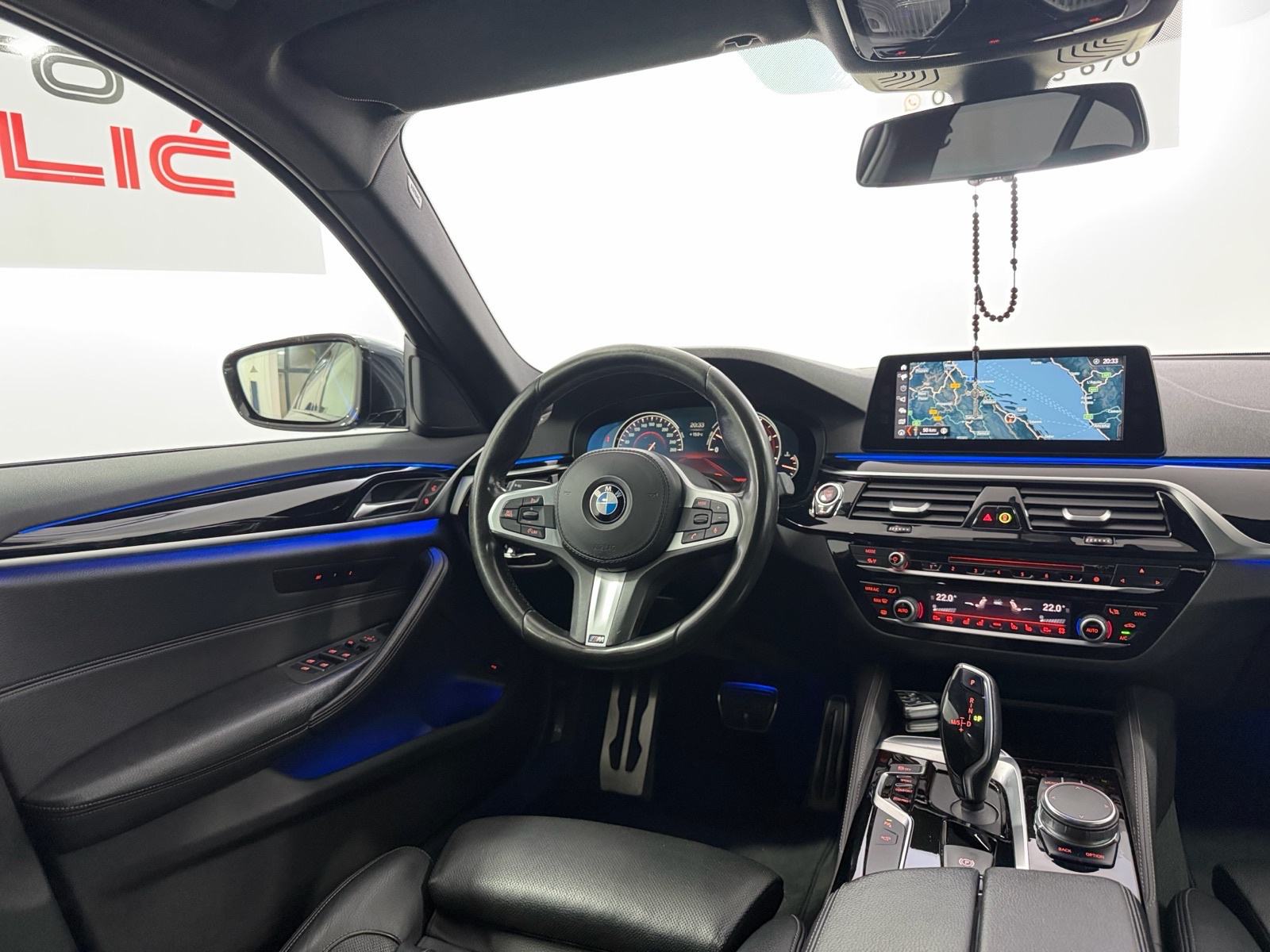 ♦️BMW 530D FULL M-PAKET♦️JAMSTOVO♦️LASER~ŠIBER~KAMERA 360~HEAD-up~KOŽA, fotografija 20