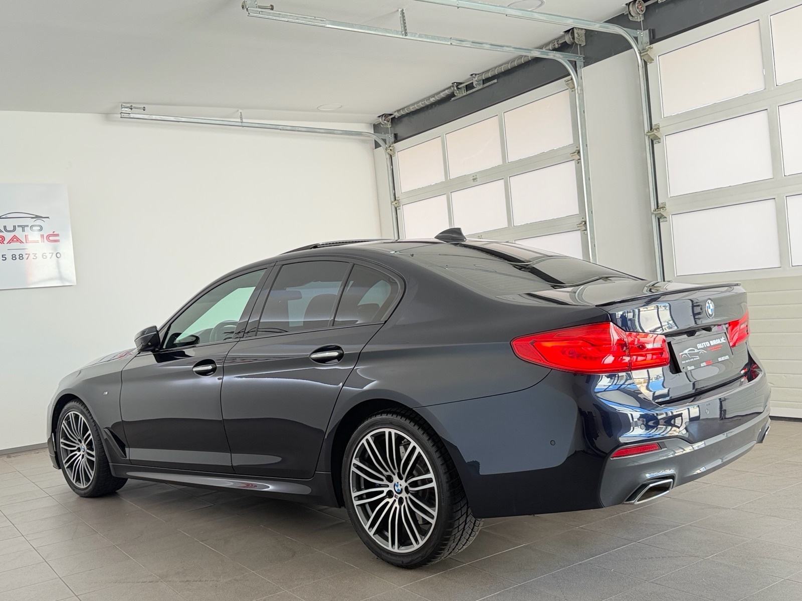 ♦️BMW 530D FULL M-PAKET♦️JAMSTOVO♦️LASER~ŠIBER~KAMERA 360~HEAD-up~KOŽA, fotografija 8