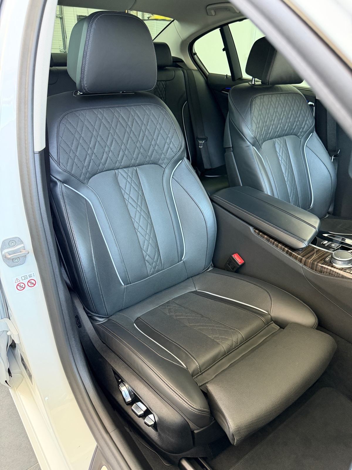 BMW 530d xDrive, 210KW, LCI, LUXURY, MERINO,JAMSTVO, LEASING 0% UČEŠĆA, fotografija 13