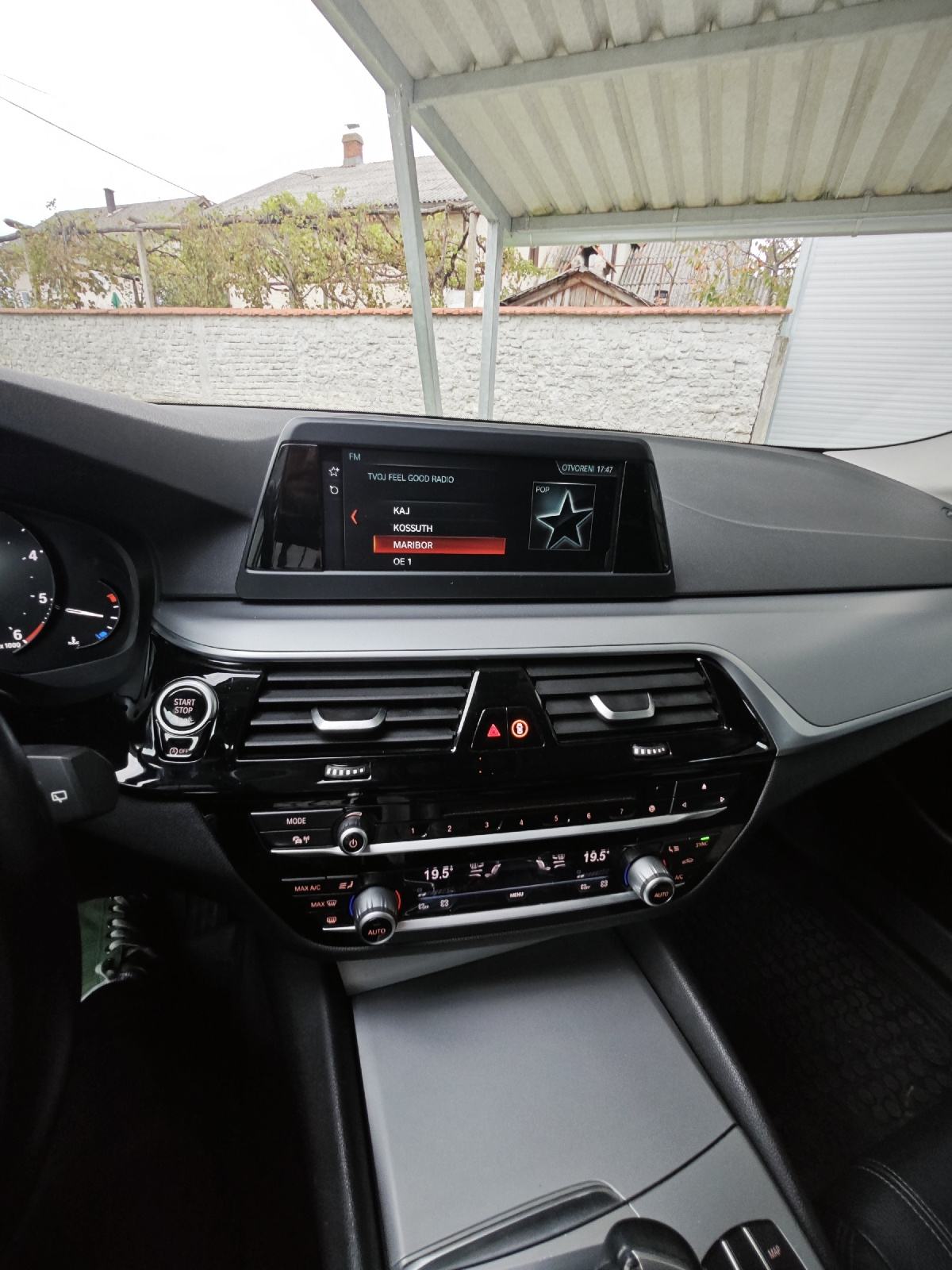 BMW 530d xDrive, automatik,servisiran, fotografija 10