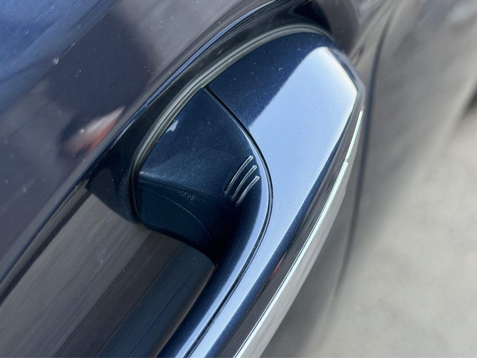 BMW 530d xDrive LUXURY LINE,KOŽA,AMBIENT,KAMERA,KEYLESS,ALU 18,NAVI..., fotografija 11