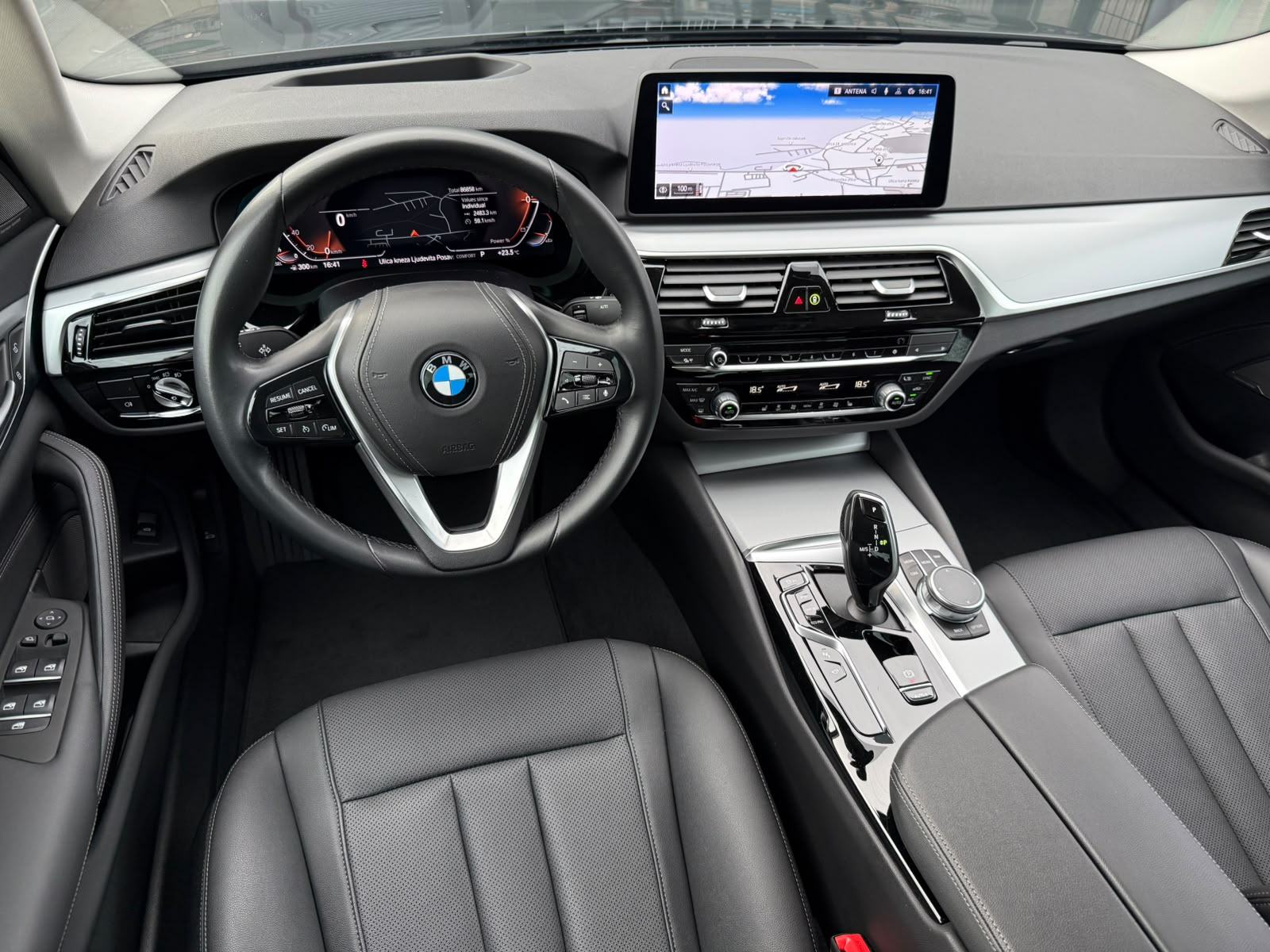 BMW 530d xDrive °VIRTUAL°KOŽA°NAVI°JAMSTVO 12MJ°LEASING BEZ UČEŠĆA°, fotografija 8