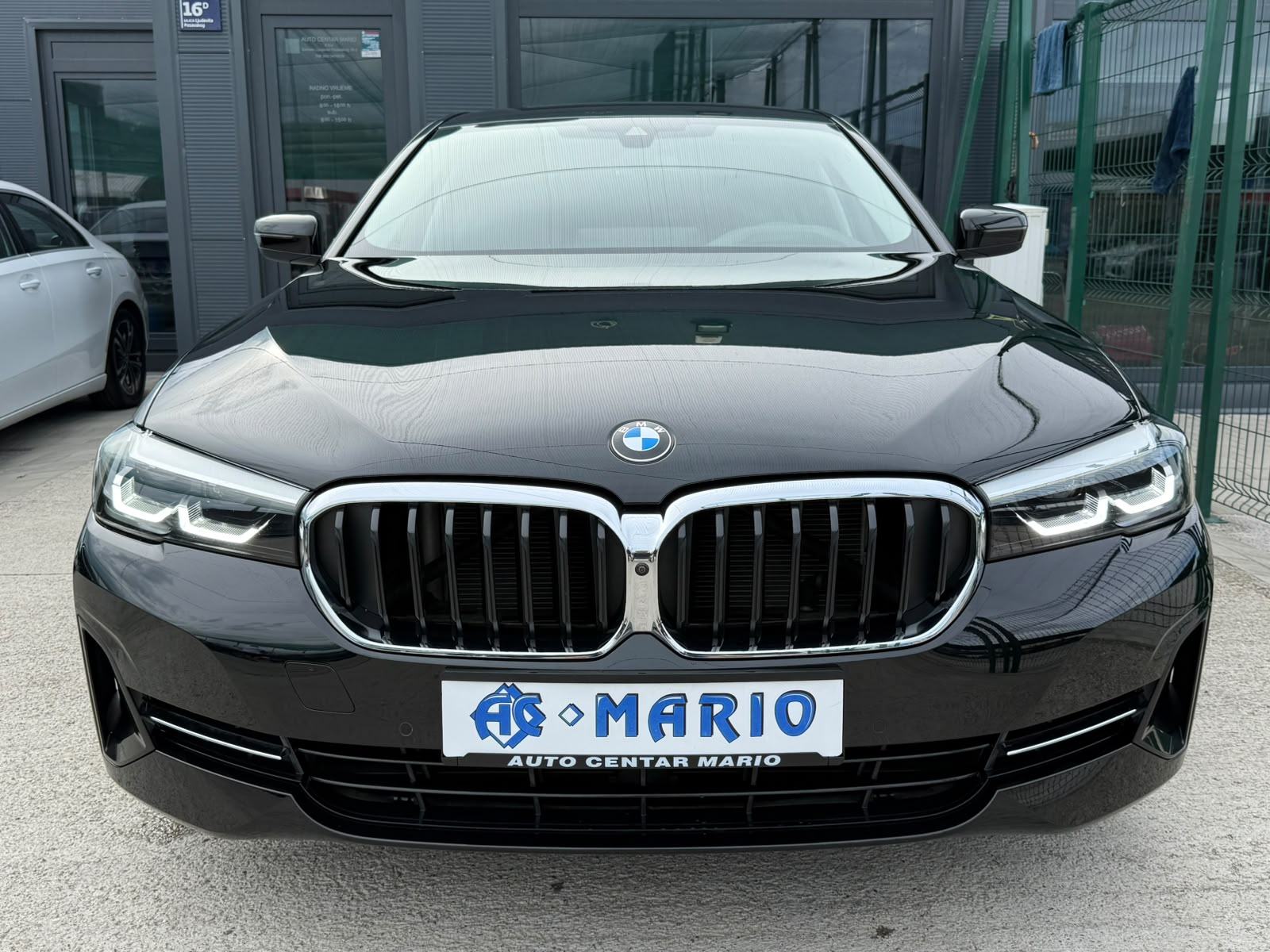 BMW 530d xDrive °VIRTUAL°KOŽA°NAVI°JAMSTVO 12MJ°LEASING BEZ UČEŠĆA°, fotografija 3