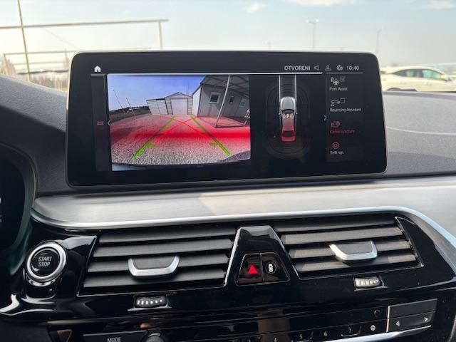 BMW 530e M SPORT,LASER FAROVI,VIRTUAL,ALU 19¨,KAMERA,AUTOMATIK, fotografija 18