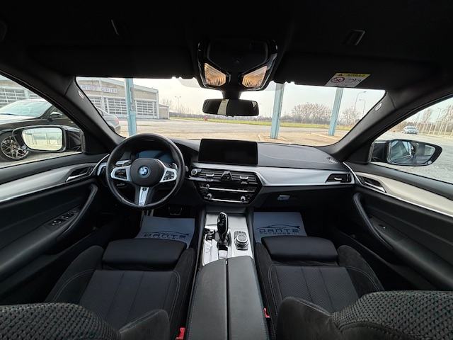 BMW 530e M SPORT,LASER FAROVI,VIRTUAL,ALU 19¨,KAMERA,AUTOMATIK, fotografija 10