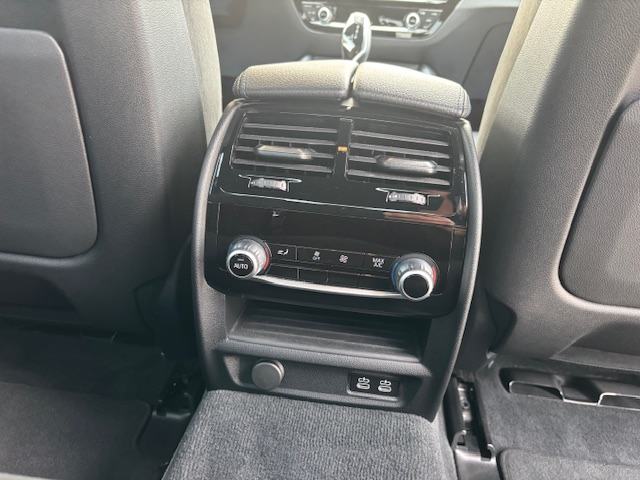 BMW 530e M SPORT,LASER FAROVI,VIRTUAL,ALU 19¨,KAMERA,AUTOMATIK, fotografija 16