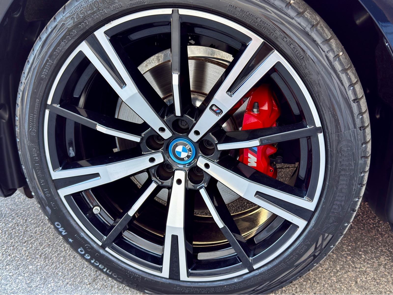 BMW 530e XDrive Touring, fotografija 15