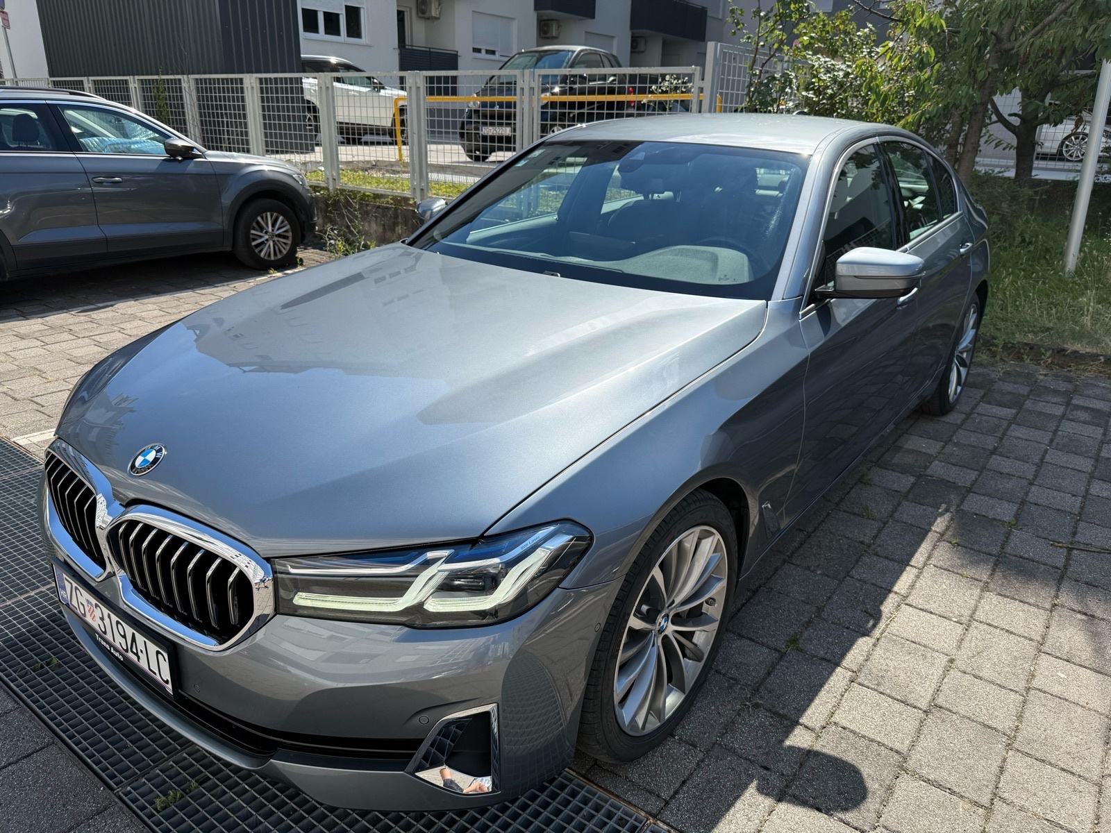 BMW 530i xdrive 2022 LASER LED, ventiliranje sjedala, reg 05-2027 PDV, fotografija 3