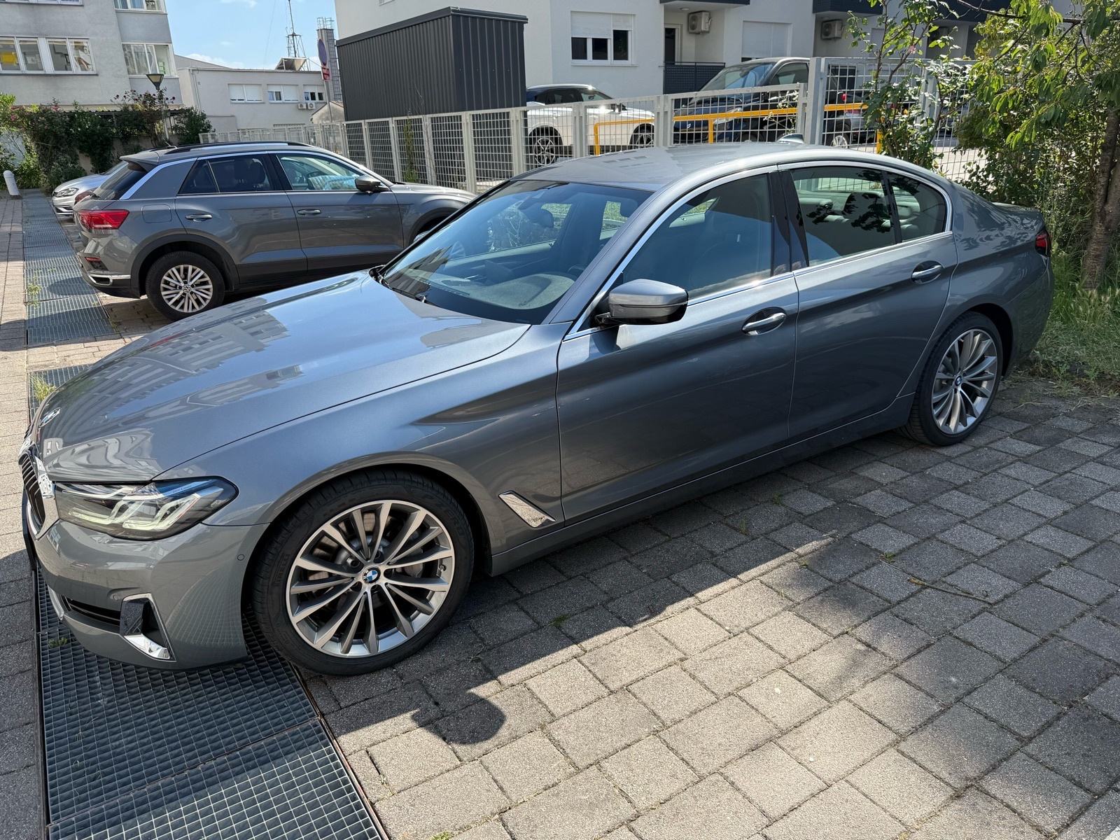 BMW 530i xdrive 2022 LASER LED, ventiliranje sjedala, reg 05-2027 PDV, fotografija 4