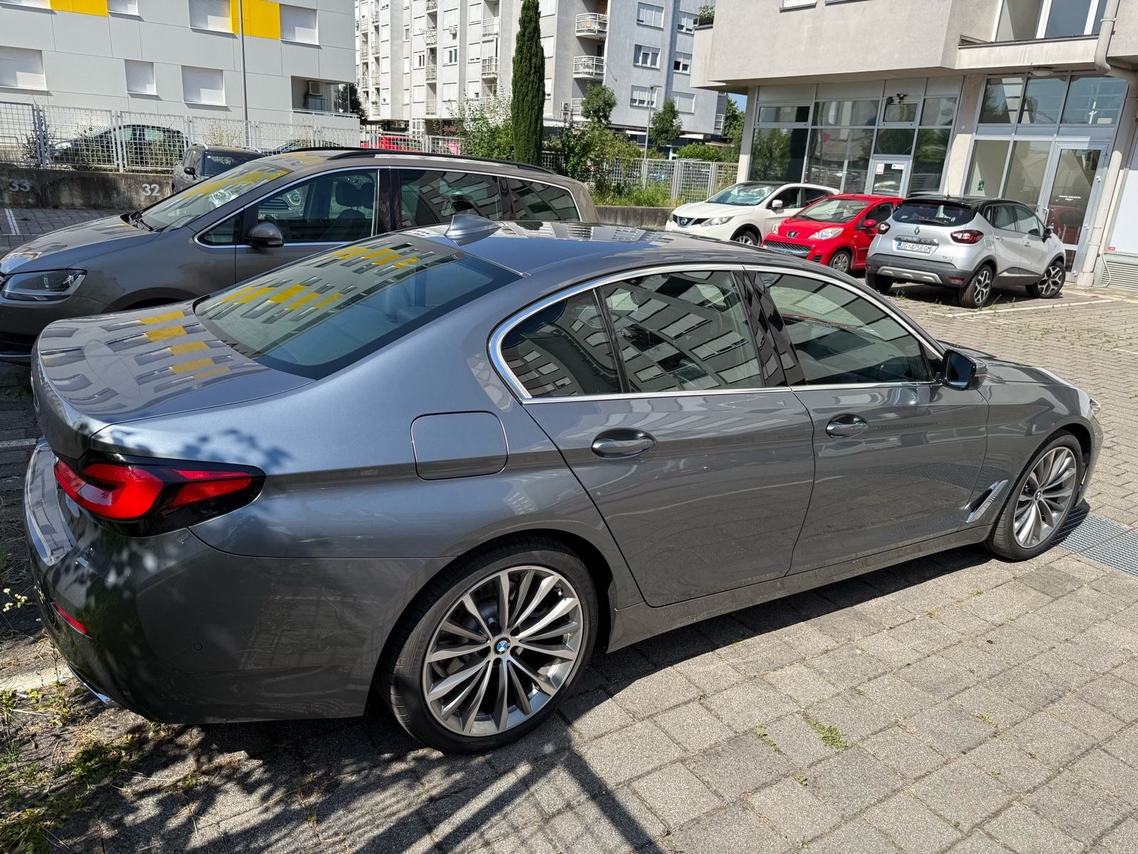 BMW 530i xdrive 2022 LASER LED, ventiliranje sjedala, reg 05-2027 PDV, fotografija 5