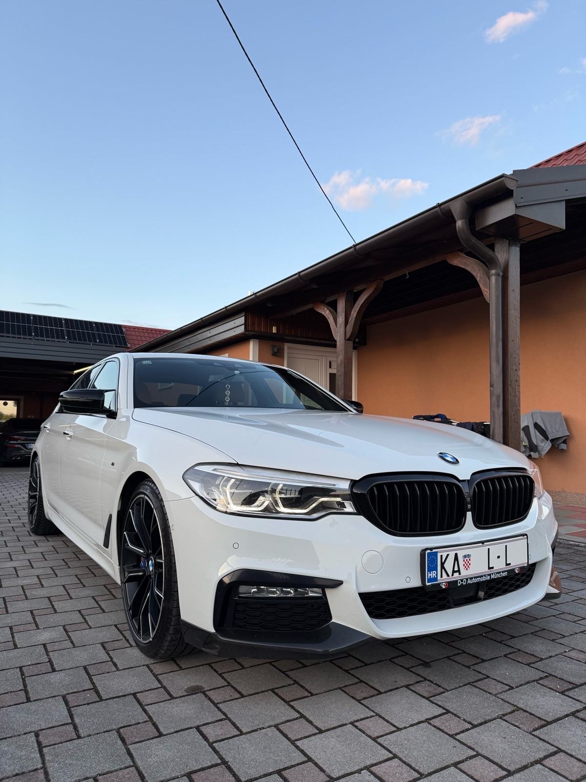 BMW 530XD G30 2017G, fotografija 2