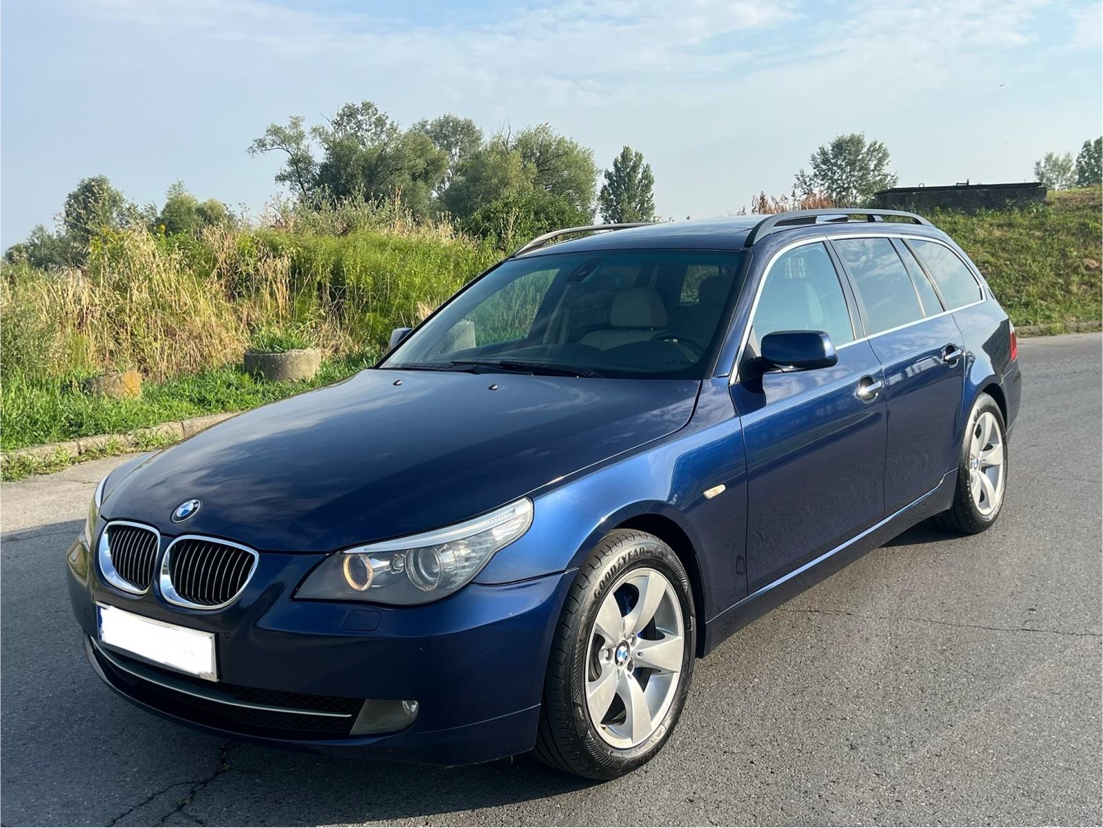 BMW 530xd LCI Automatik ( zamjena ) Panorama Koža Navi Bi-Xenon Pdc, pogled izvana - slika 1