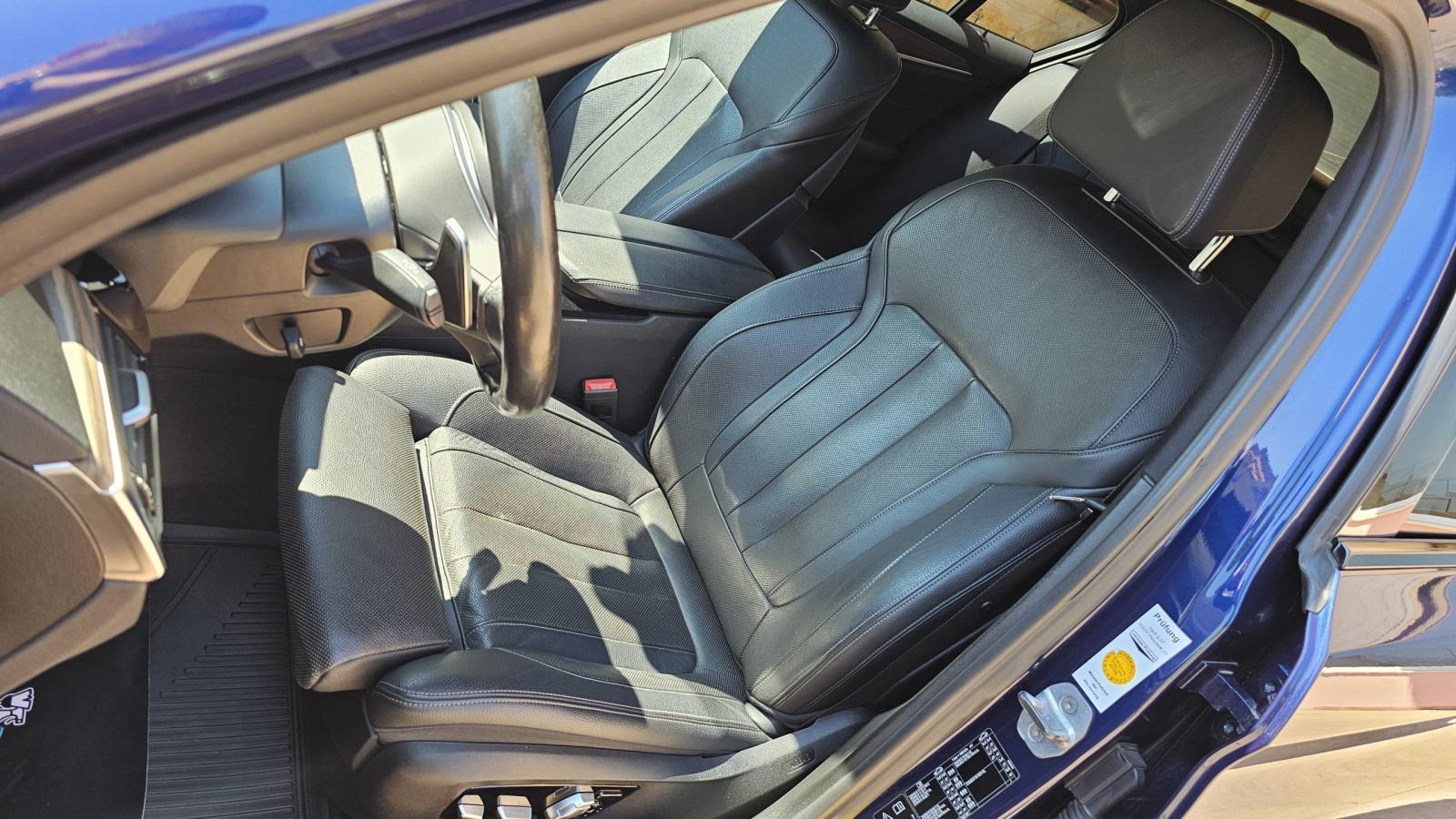 BMW 540D X-DRIVE M-SPORT SERVISNA GARANCIJA REGISTRIRAN, fotografija 20