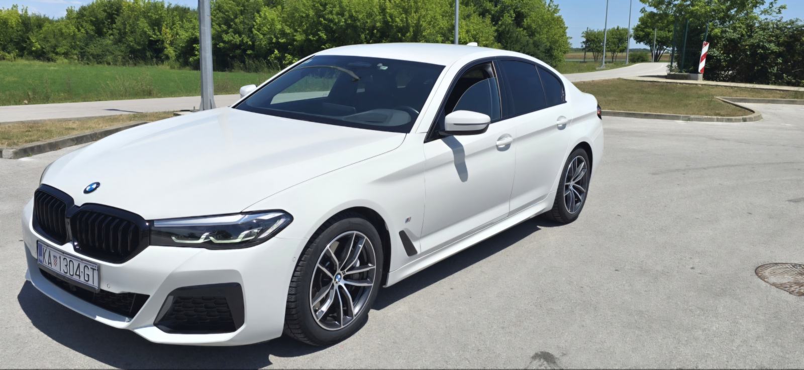 BMW 540d Xdrive M, fotografija 12